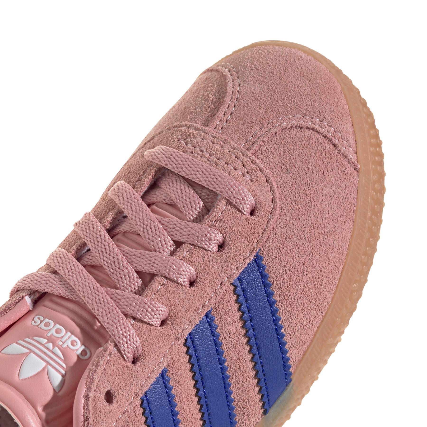 product/a/d/adidas_id6556_9_footwear_photography_detail_view_2_white.jpg