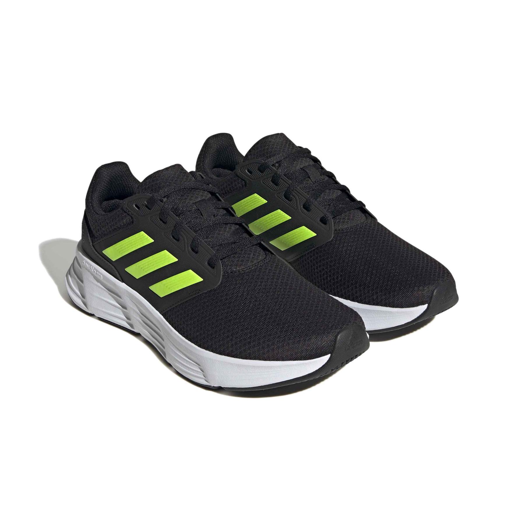 product/a/d/adidas_ie1974_6_footwear_photography_front_lateral_top_view_white-nw091625.jpg
