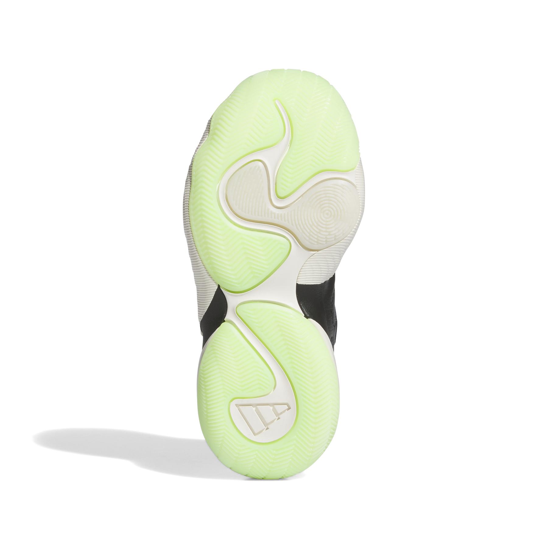 product/a/d/adidas_ie7889_4_footwear_photography_bottom_view_white-nw091625.jpg