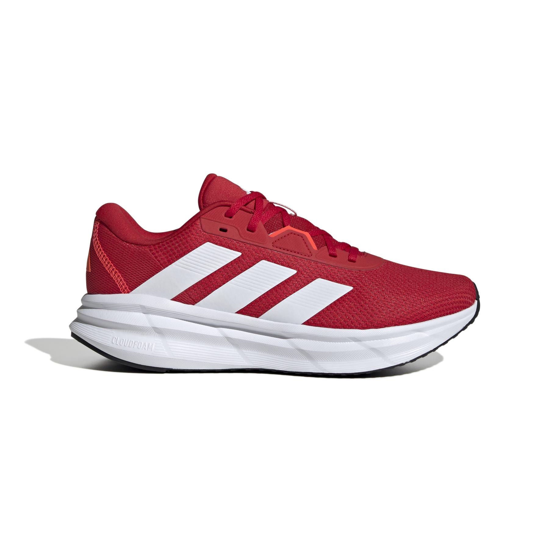 product/a/d/adidas_ie8226_1_footwear_photography_side_lateral_center_view_white-nw091625.jpg