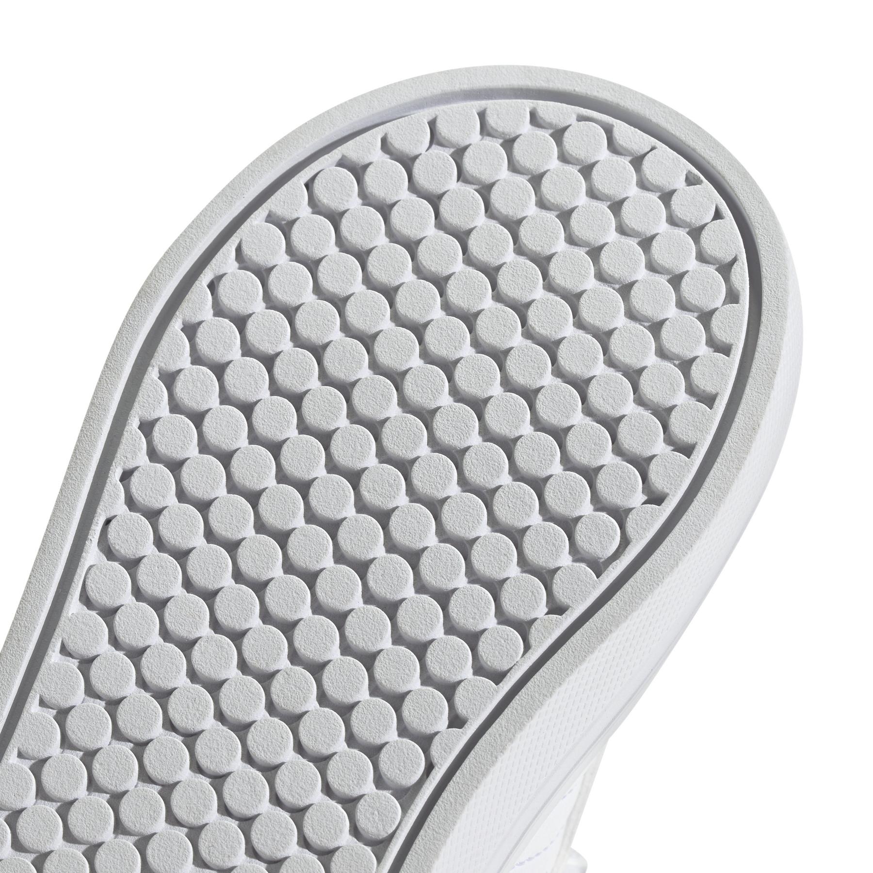 product/a/d/adidas_ie8888_8_footwear_photography_detail_view_1_white.jpg