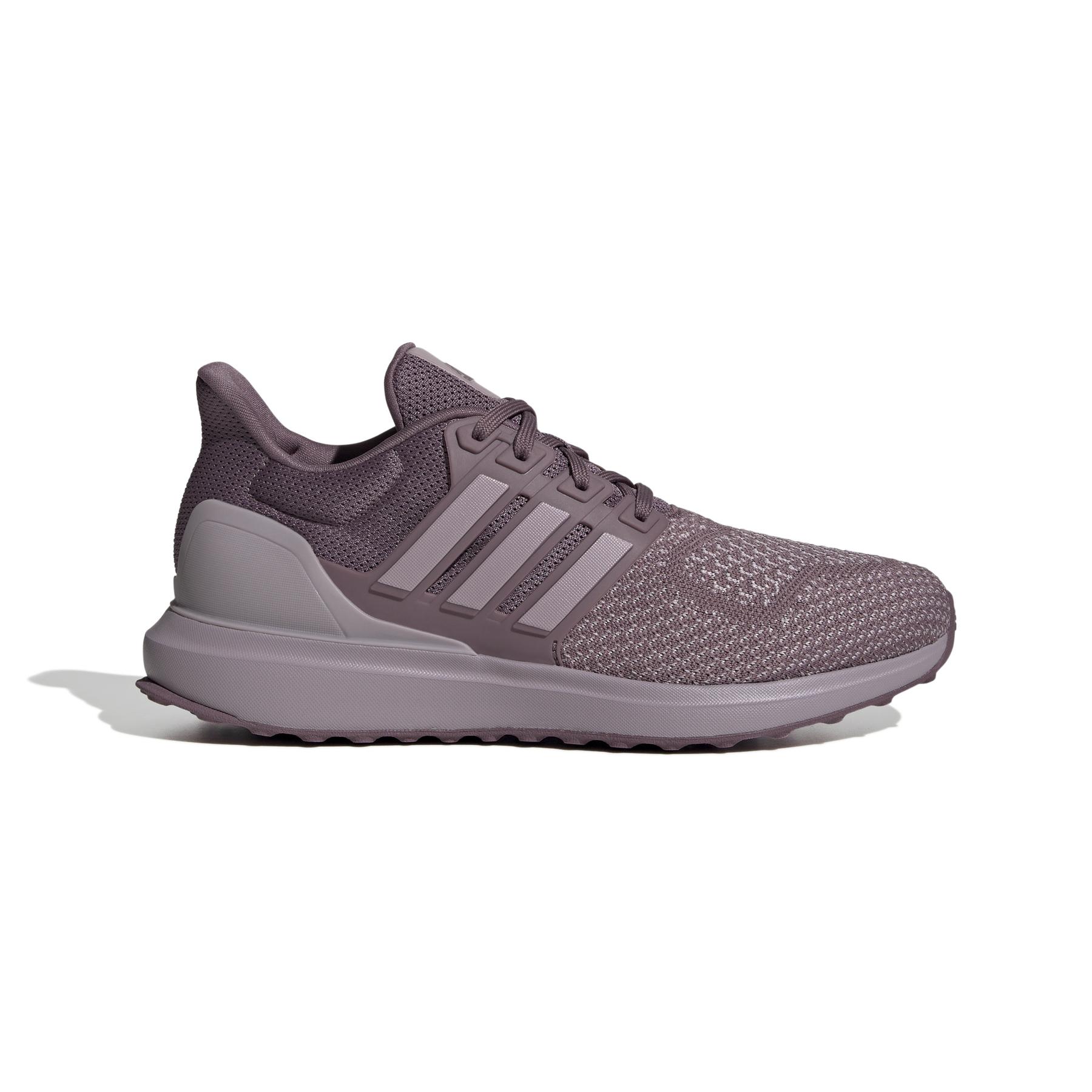 product/a/d/adidas_ie8960_1_footwear_photography_side_lateral_center_view_white.jpg