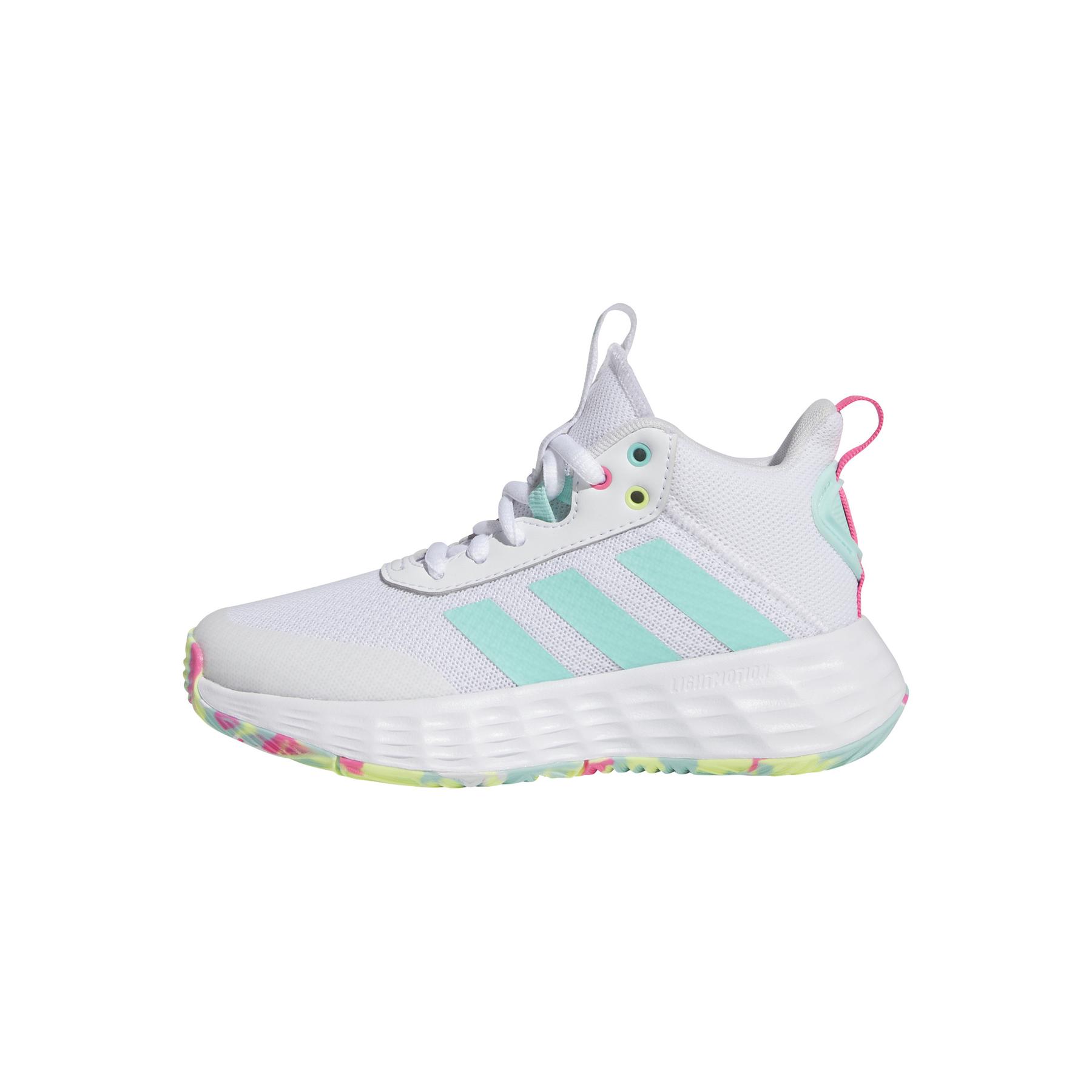 product/a/d/adidas_if2696_12_footwear_photography_left_side_center_lateral_view_white.jpg