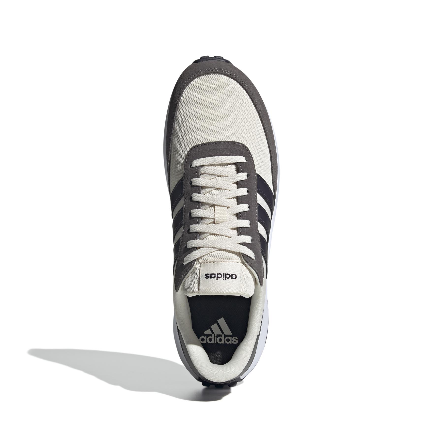 product/a/d/adidas_if8764_3_footwear_photography_top_portrait_view_white-030824.jpg