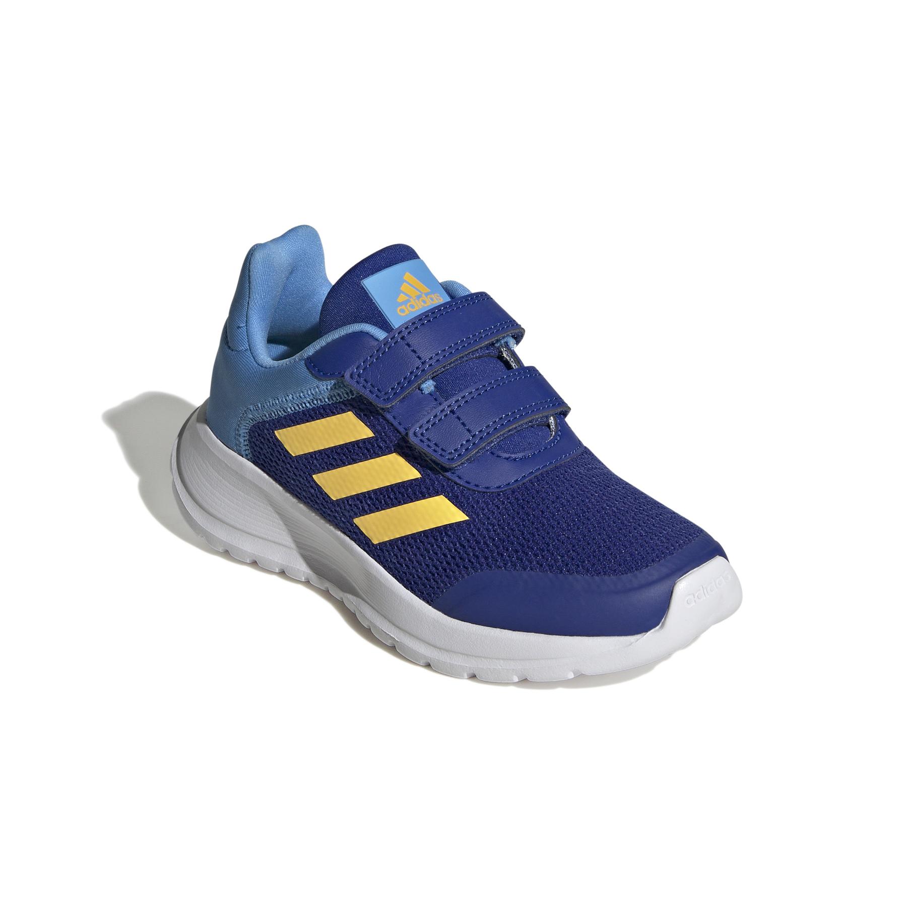 product/a/d/adidas_ig1236_6_footwear_photography_front_lateral_top_view_white.jpg