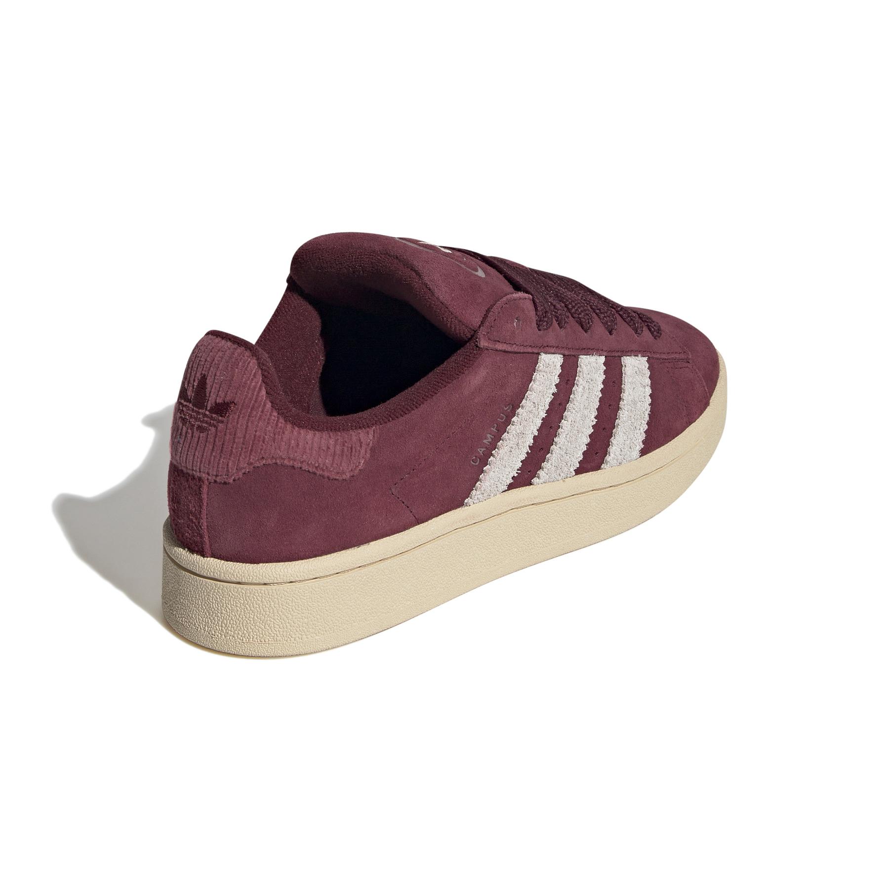 product/a/d/adidas_ig2122_7_footwear_photography_back_lateral_top_view_white.jpg
