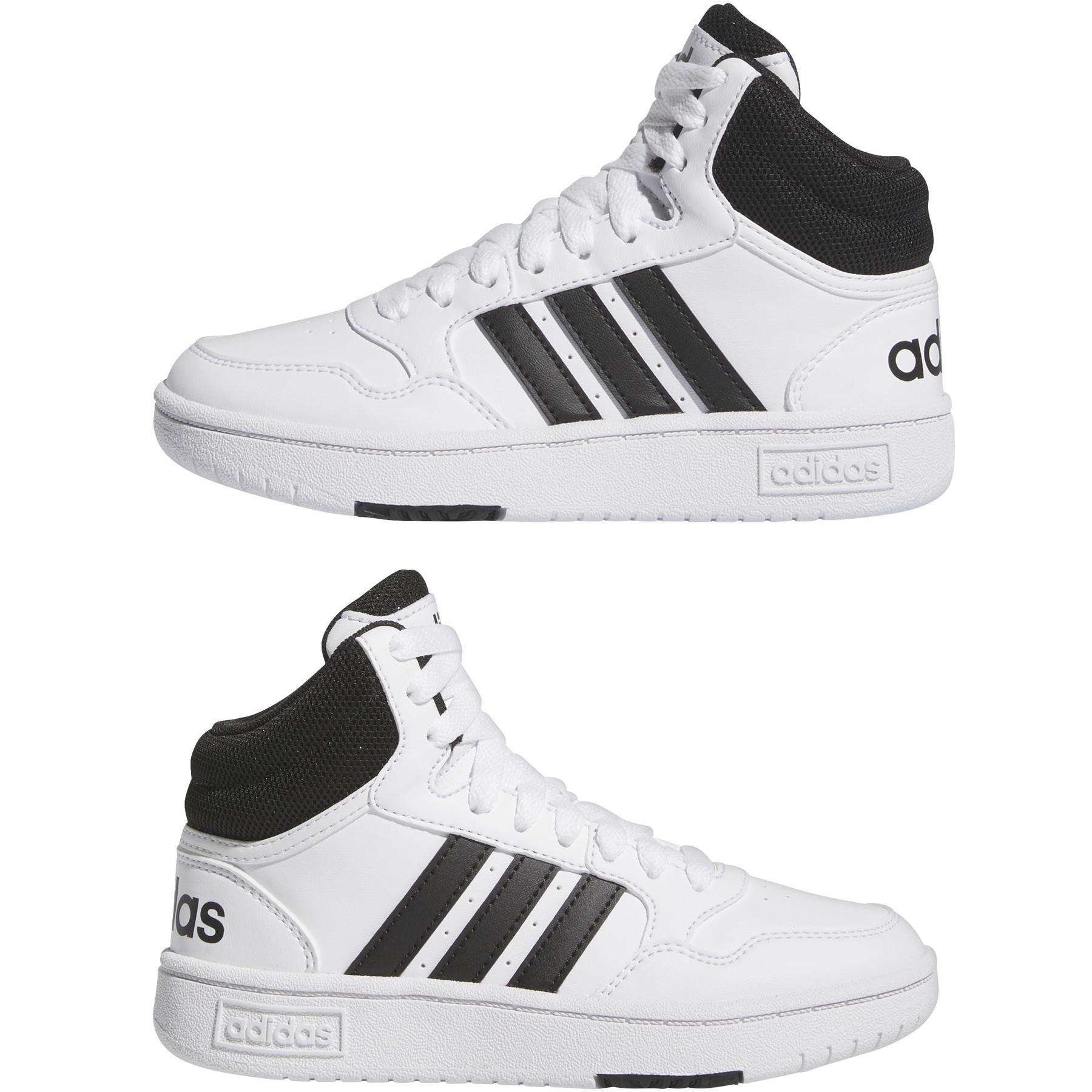 product/a/d/adidas_ig3715_10_footwear_photography_mirrored_pair_view_white.jpg