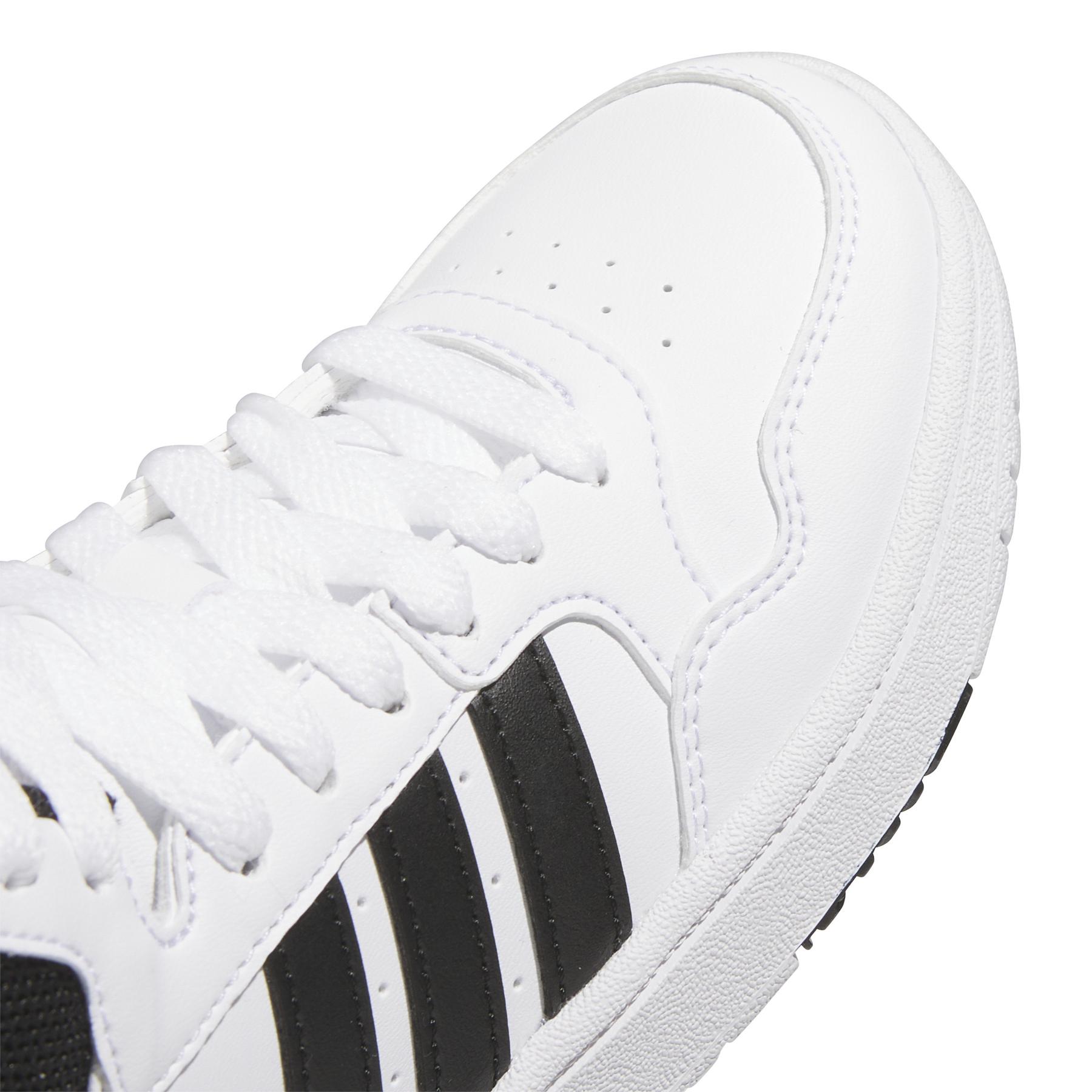 product/a/d/adidas_ig3715_9_footwear_photography_detail_view_2_white.jpg