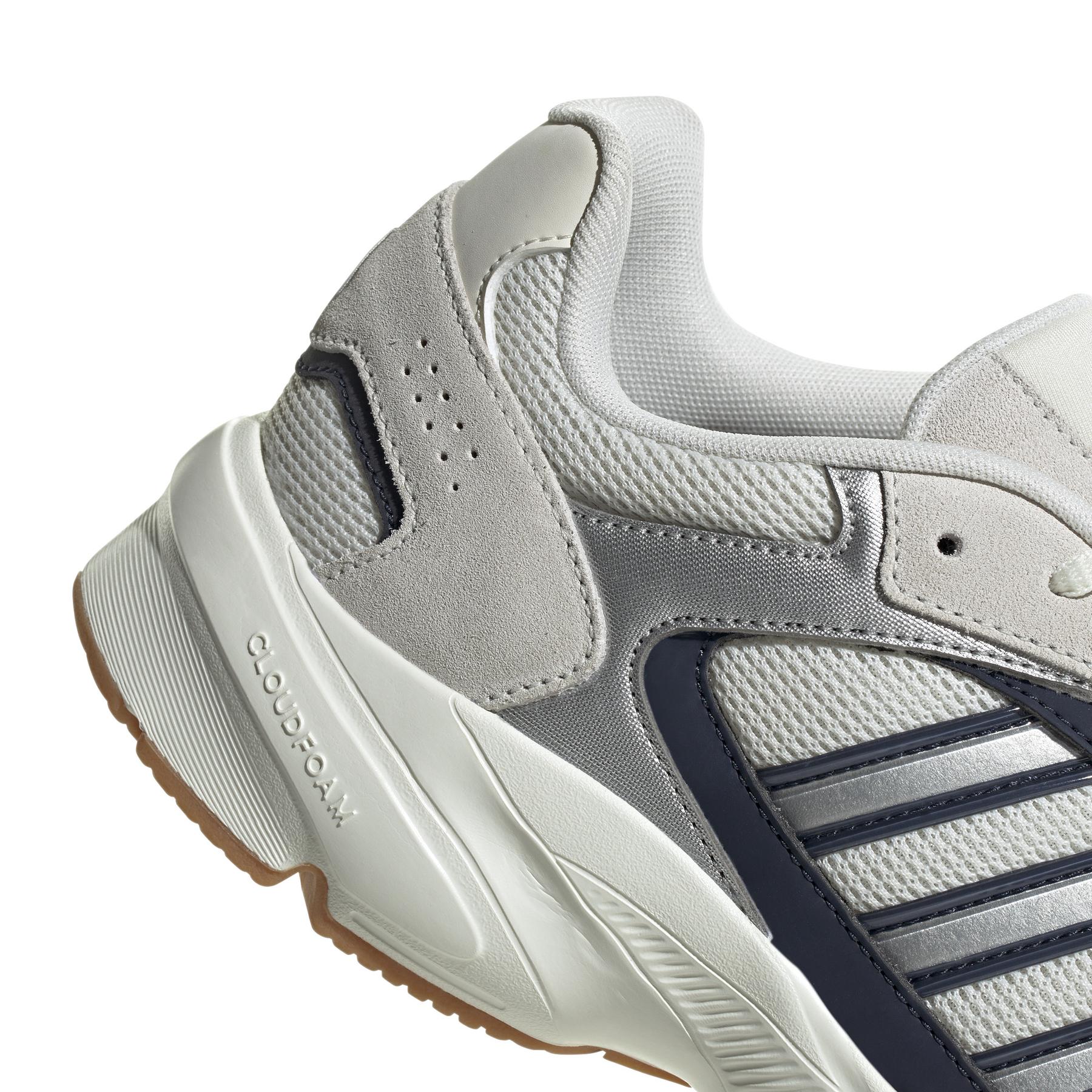 product/a/d/adidas_ig4351_9_footwear_photography_detail_view_2_white.jpg
