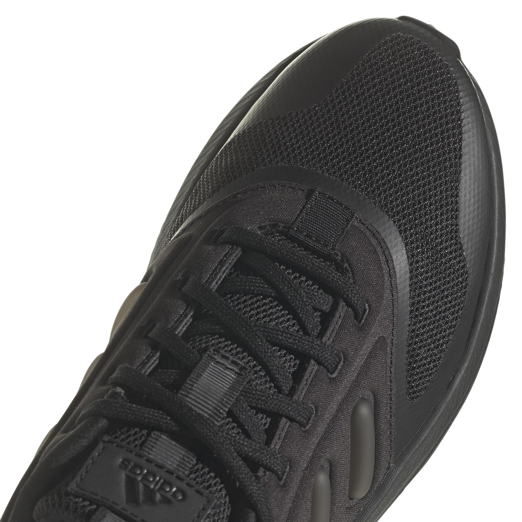 product/a/d/adidas_ig4779_9_footwear_photography_detail_view_2_white-030824x.jpg