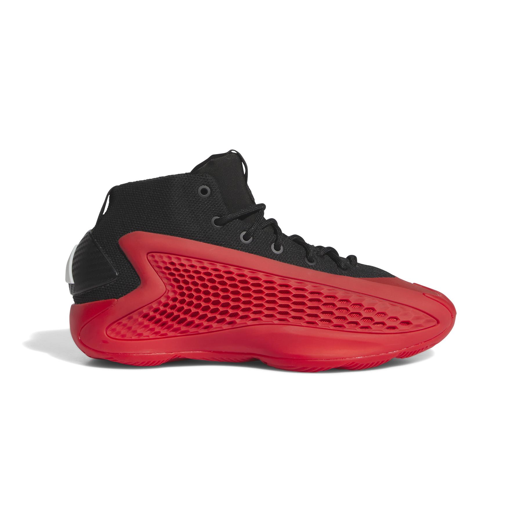 product/a/d/adidas_ig6611_1_footwear_photography_side_lateral_center_view_white.jpg