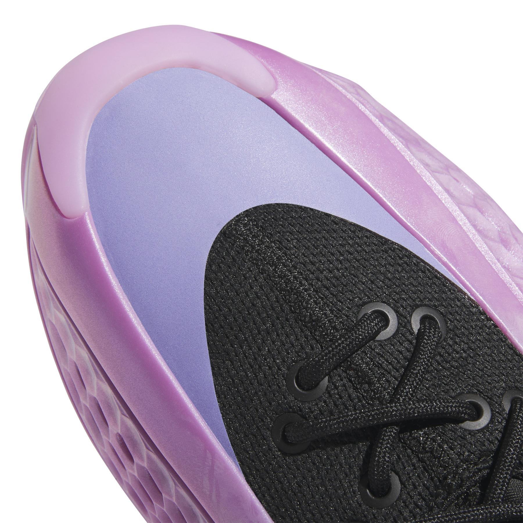 product/a/d/adidas_ig6670_9_footwear_photography_detail_view_2_white-nw111924.jpg