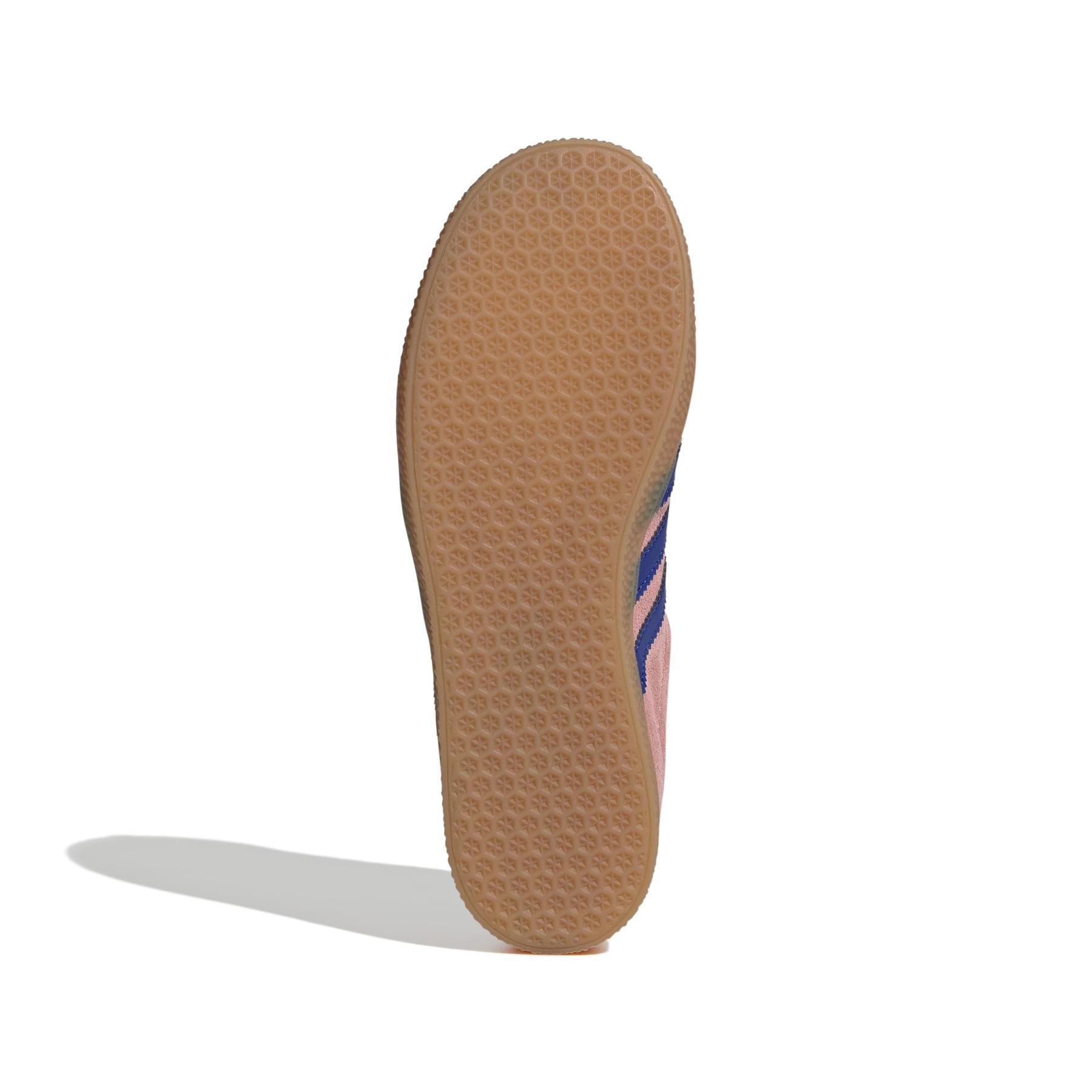 product/a/d/adidas_ig9153_4_footwear_photography_bottom_view_white.jpg