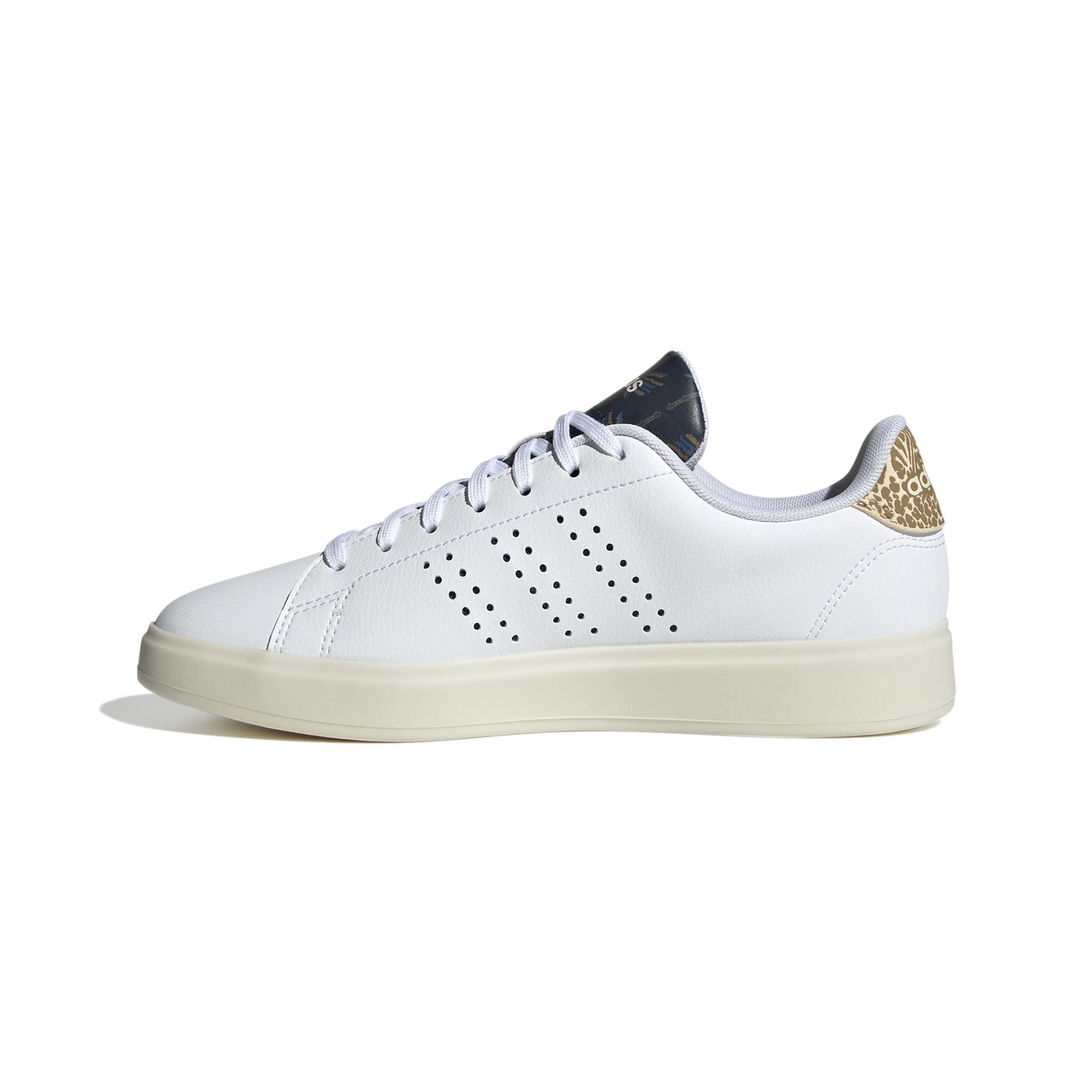 product/a/d/adidas_ig9182_5_footwear_photography_side_medial_center_view_white.jpg