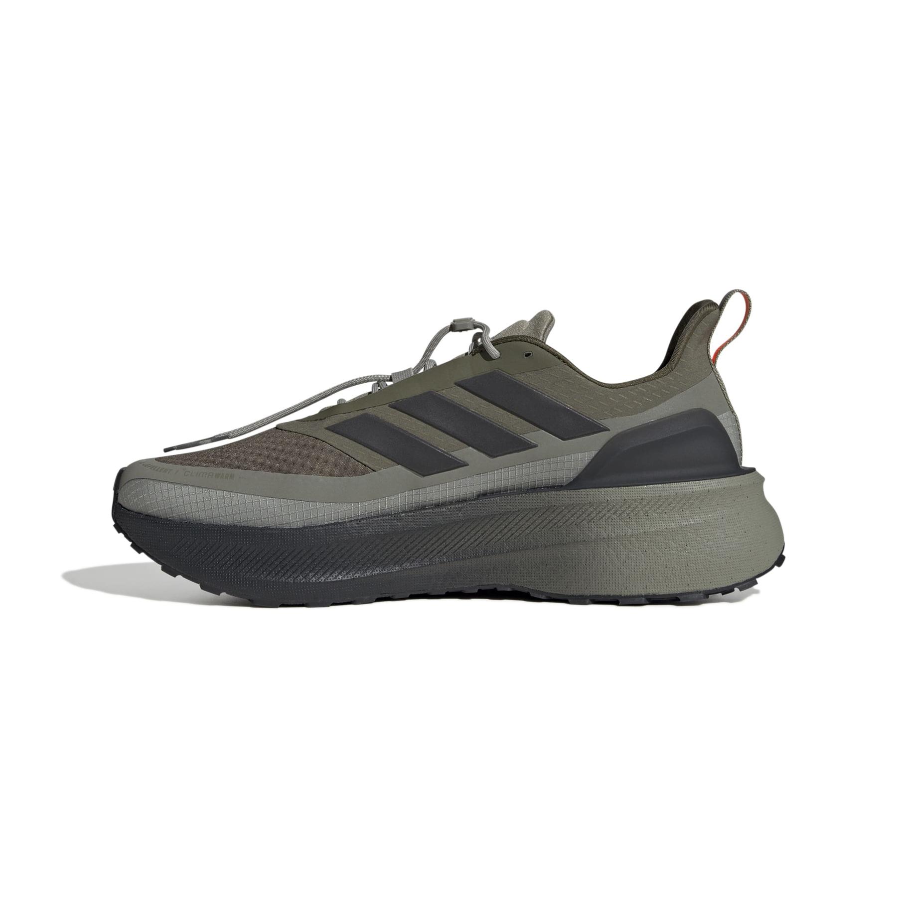 product/a/d/adidas_ig9354_5_footwear_photography_side_medial_center_view_white-nw091625.jpg