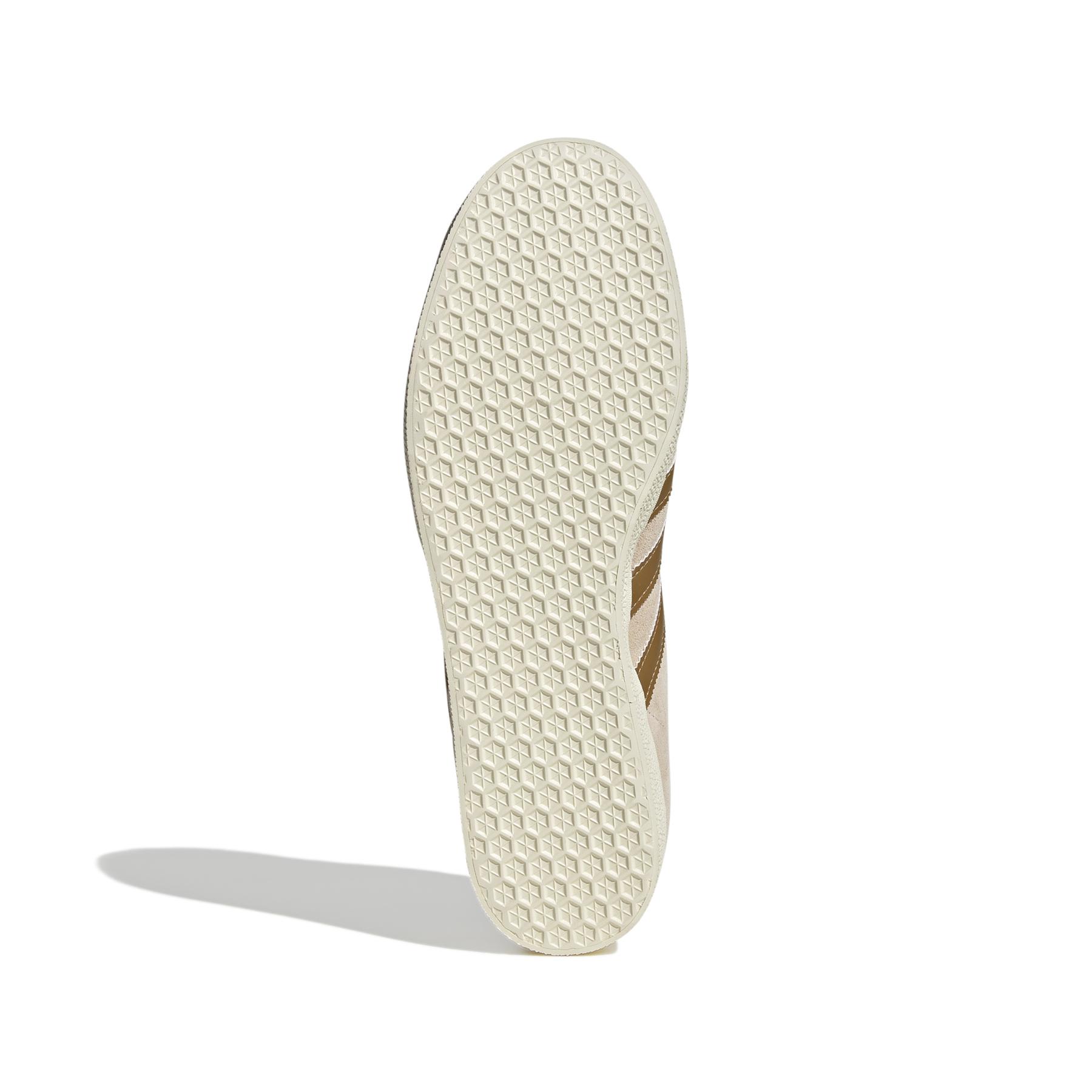product/a/d/adidas_ih0203_3_footwear_photography_bottom_view_white.jpg