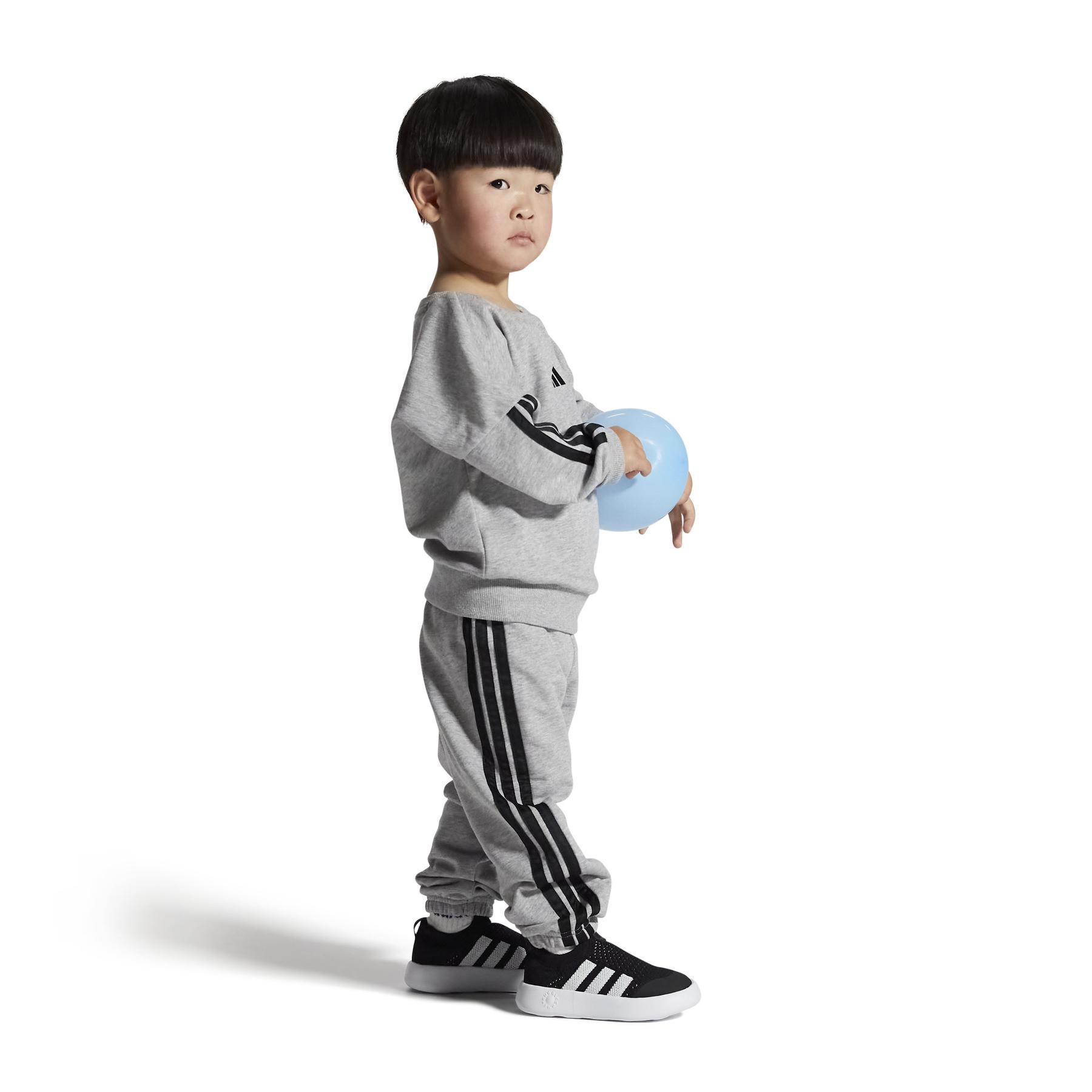 product/a/d/adidas_ih1264_10_footwear_on_model_front_view_white-nw091625.jpg