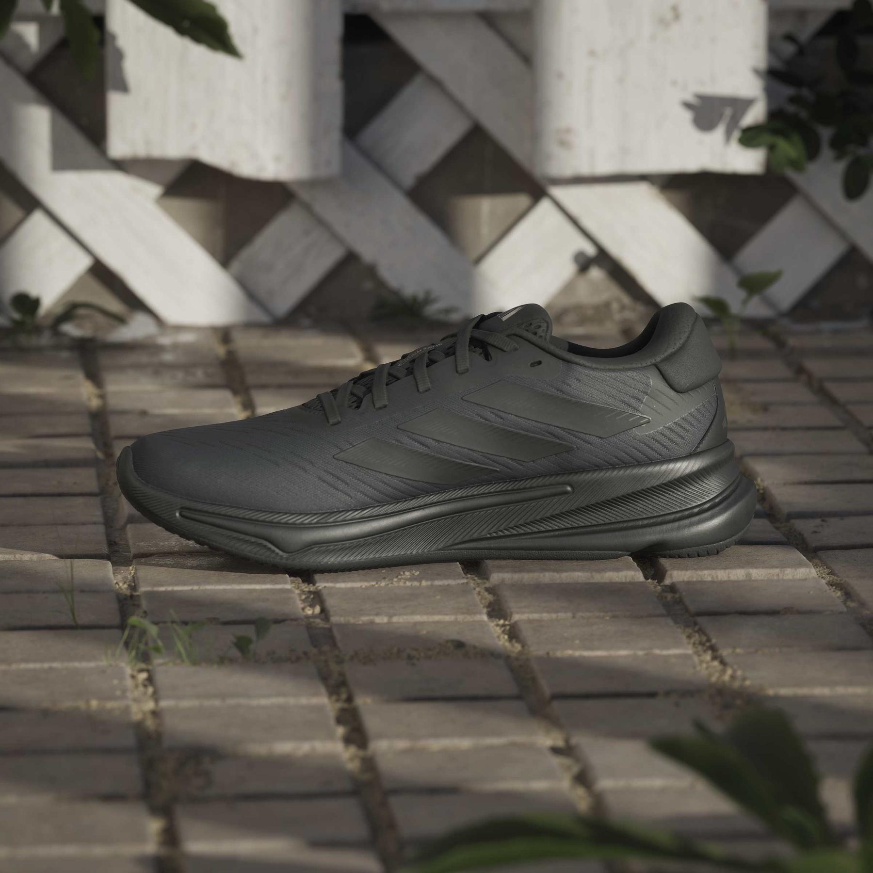 product/a/d/adidas_ih2580_20_footwear_photography_heromrktng_view_7-nw091625.jpg