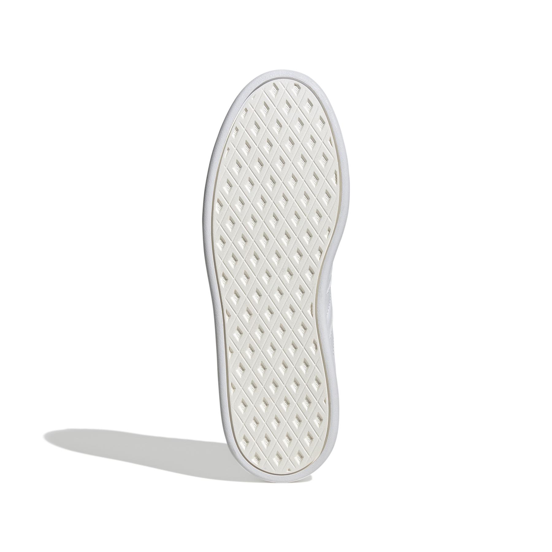 product/a/d/adidas_ih5418_4_footwear_photography_bottom_view_white.jpg