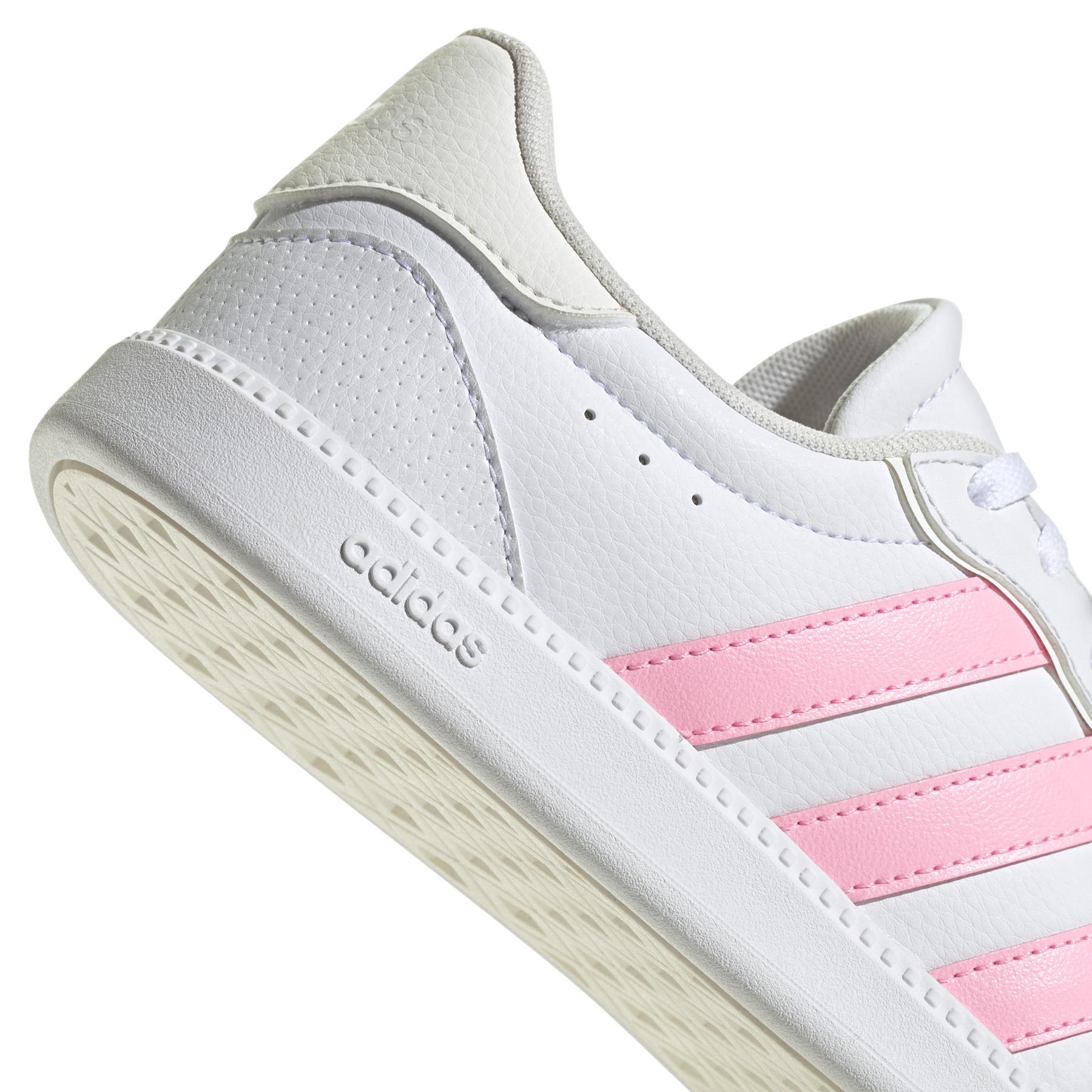 product/a/d/adidas_ih5421_8_footwear_photography_detail_view_1_white.jpg