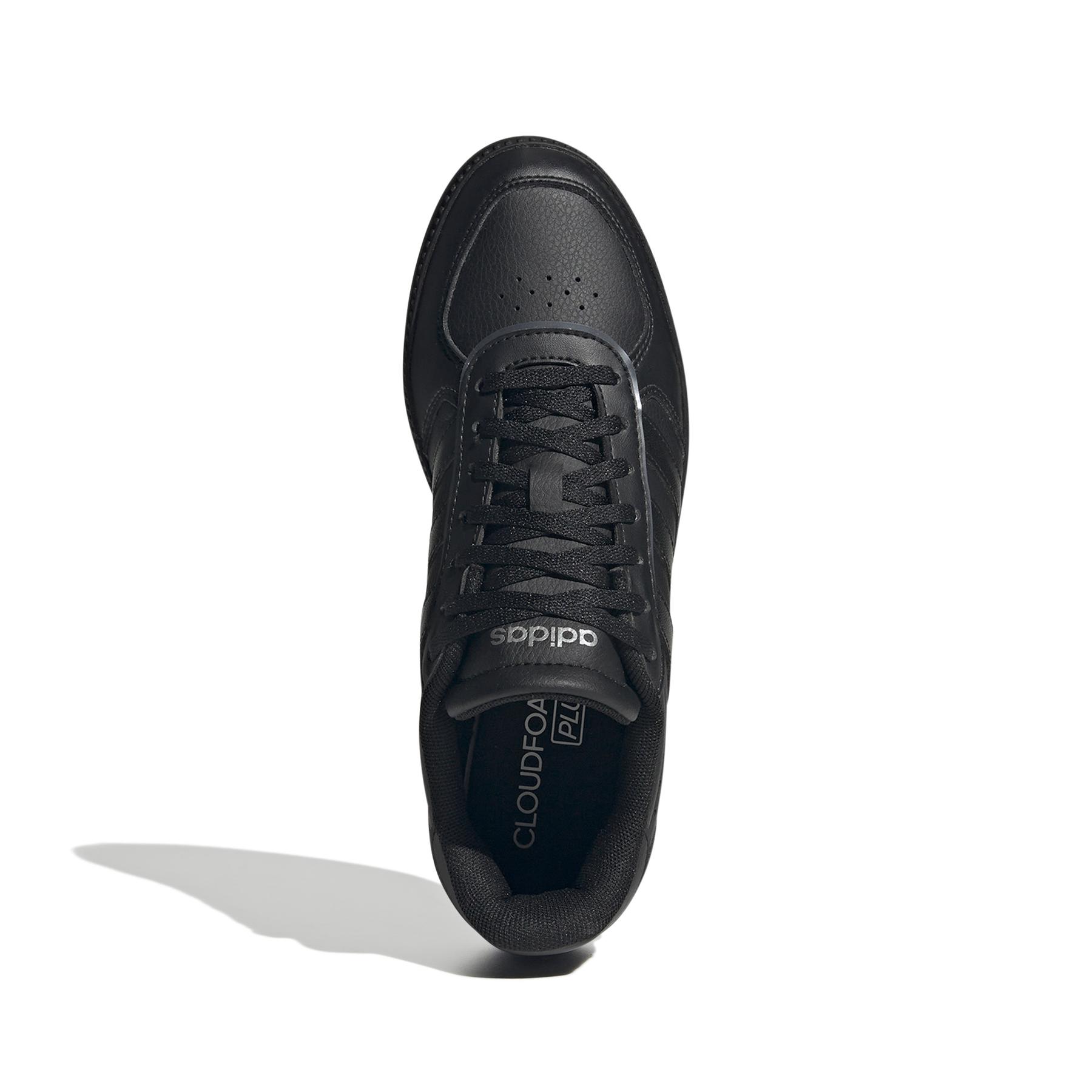 product/a/d/adidas_ih5422_3_footwear_photography_top_portrait_view_white.jpg