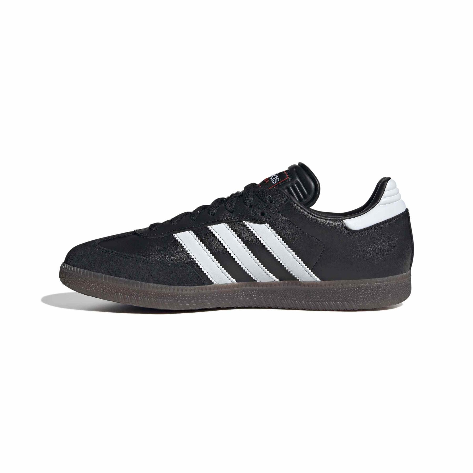 product/a/d/adidas_ih6000_4_footwear_photography_side_medial_center_view_white-nw091625.jpg