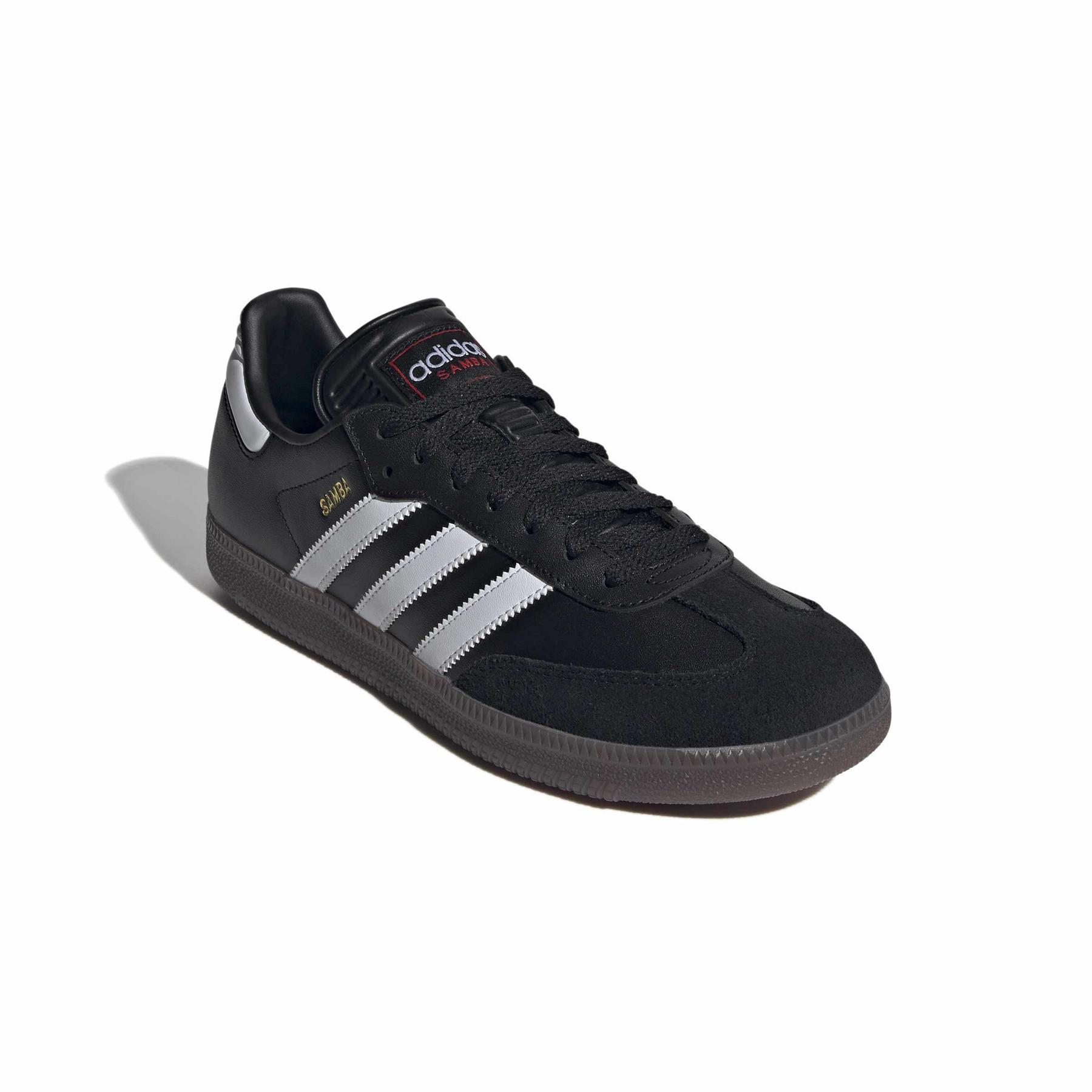 product/a/d/adidas_ih6000_5_footwear_photography_front_lateral_top_view_white-nw091625.jpg