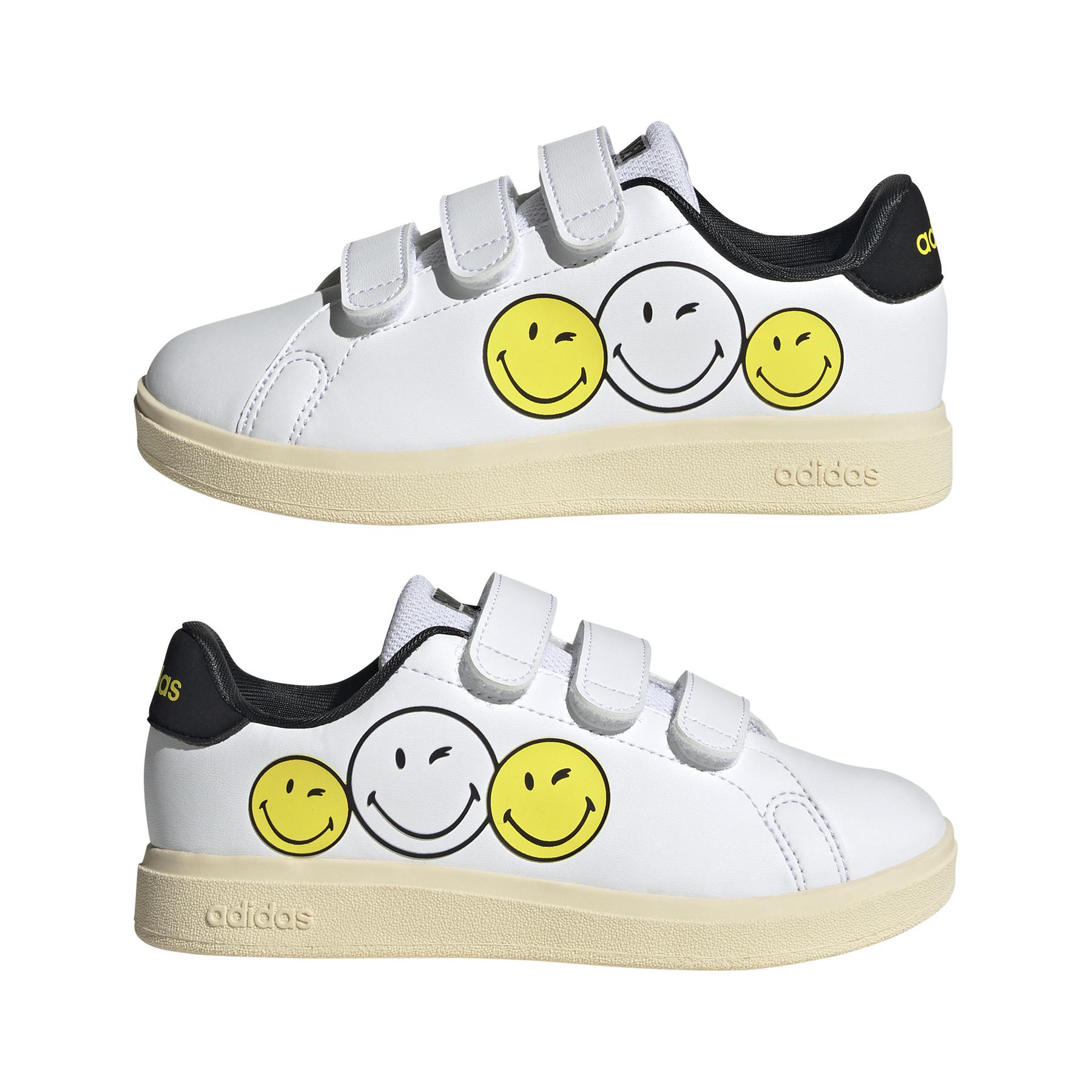 product/a/d/adidas_ih6251_10_footwear_photography_mirrored_pair_view_white-nw091625.jpg