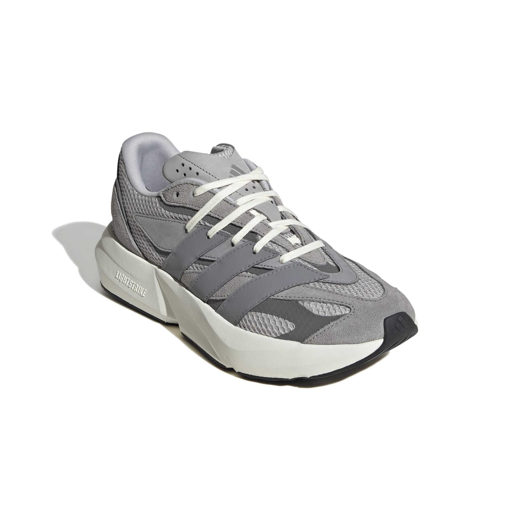 product/a/d/adidas_ih8607_6_footwear_photography_front_lateral_top_view_white-nw091625.jpg