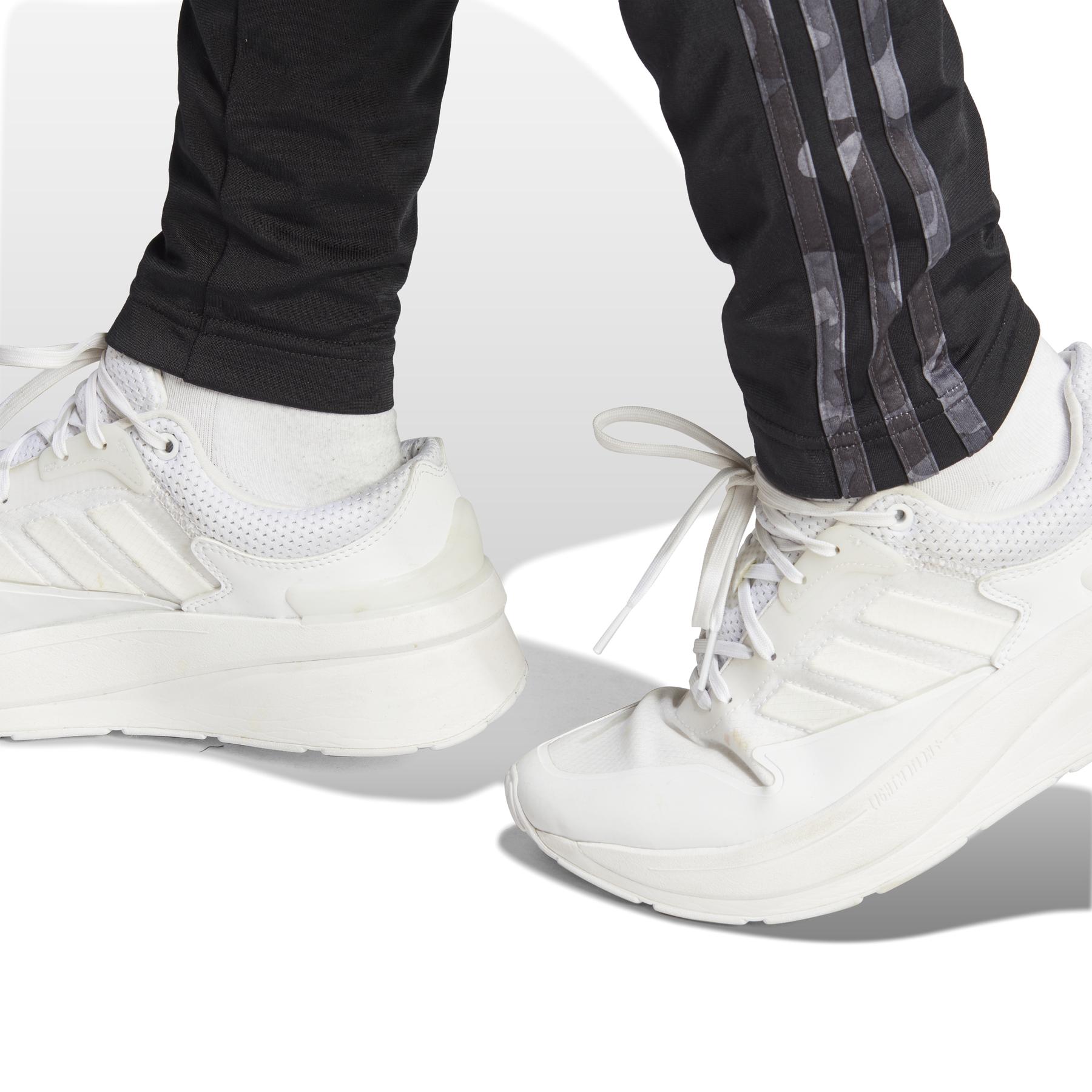 product/a/d/adidas_ij8789_9_apparel_on_model_detail_view_2_white_bv.jpg