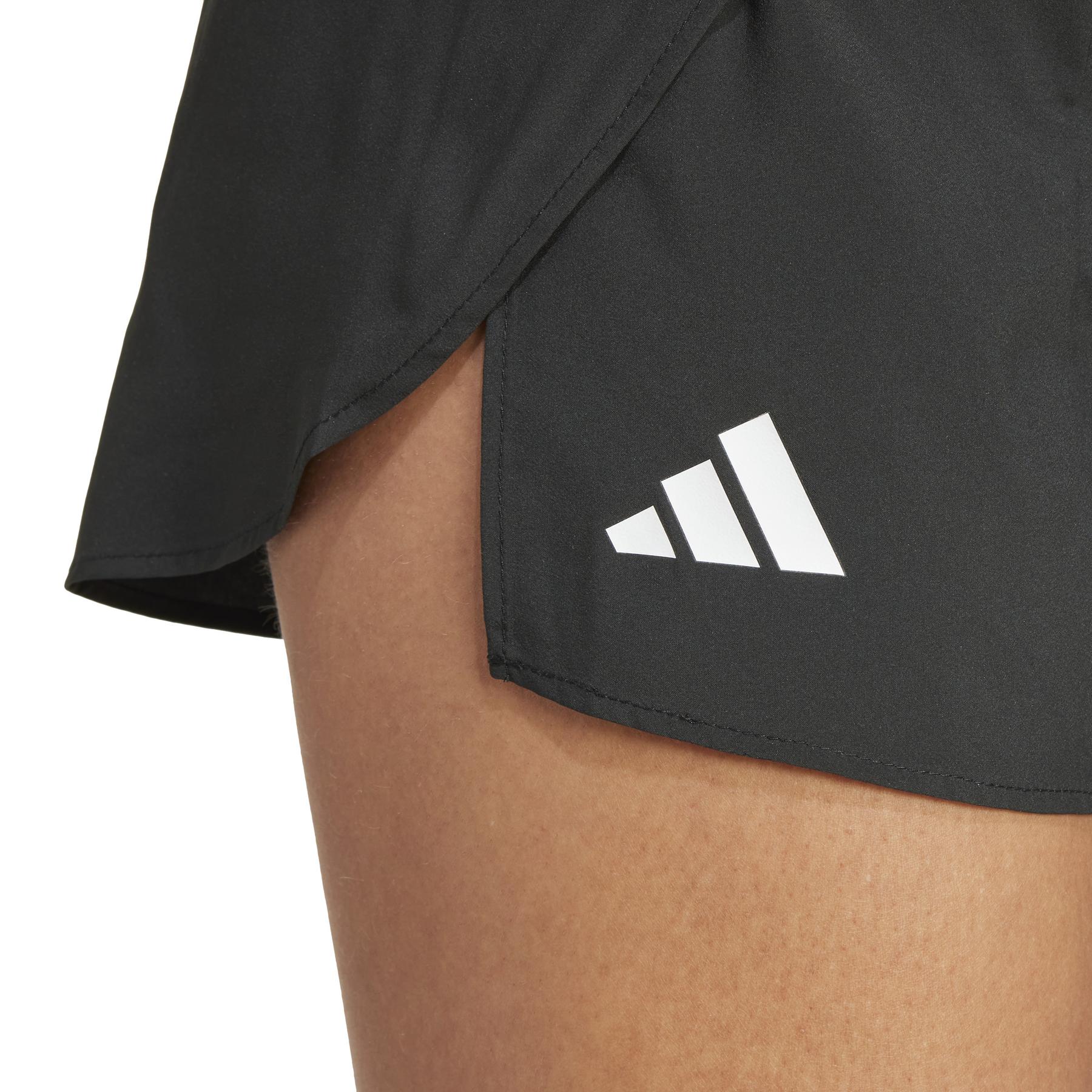 product/a/d/adidas_im8583_8_apparel_on_model_detail_view_2_white.jpg
