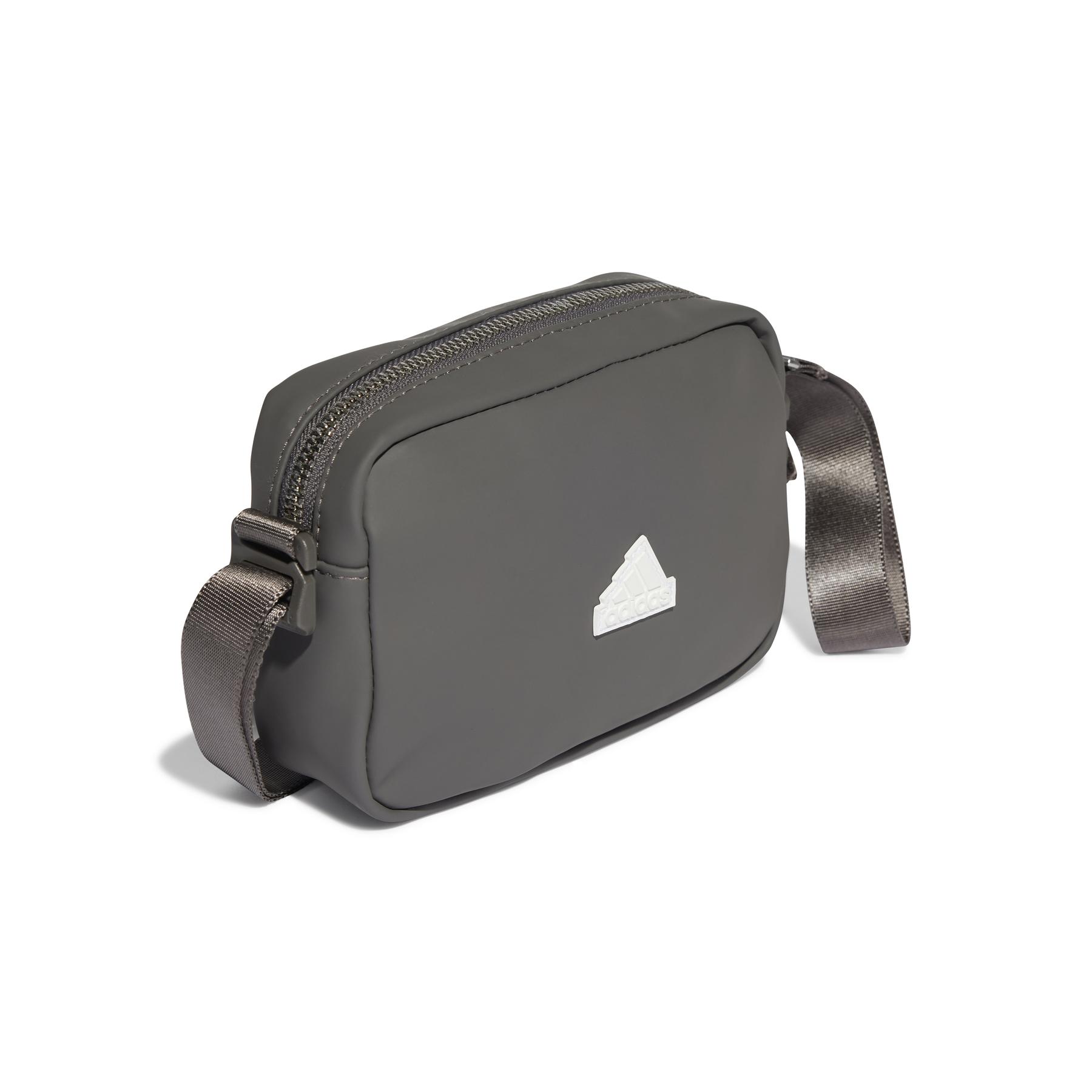 product/a/d/adidas_in1865_3_hardware_photography_front_side_lateral_view_white.jpg