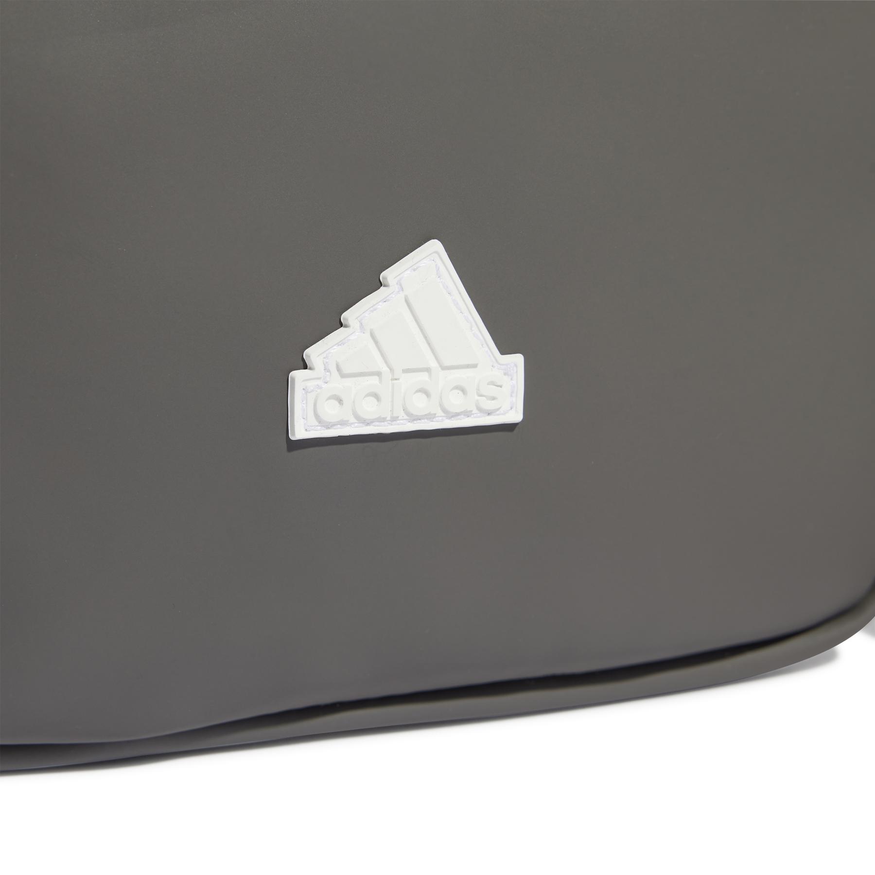 product/a/d/adidas_in1865_5_hardware_photography_detail_view_1_white.jpg