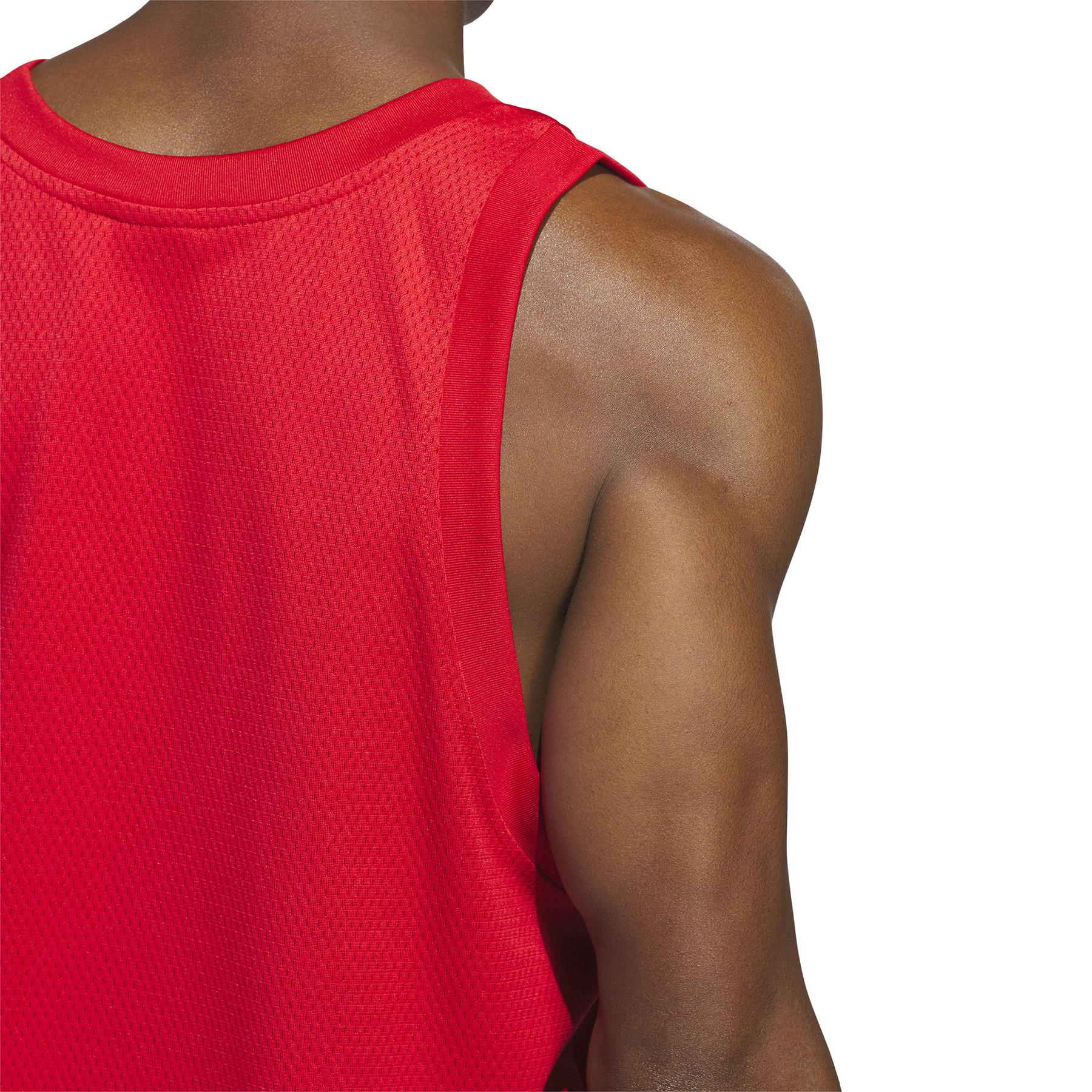 product/a/d/adidas_in2565_8_apparel_on_model_detail_view_2_white.jpg