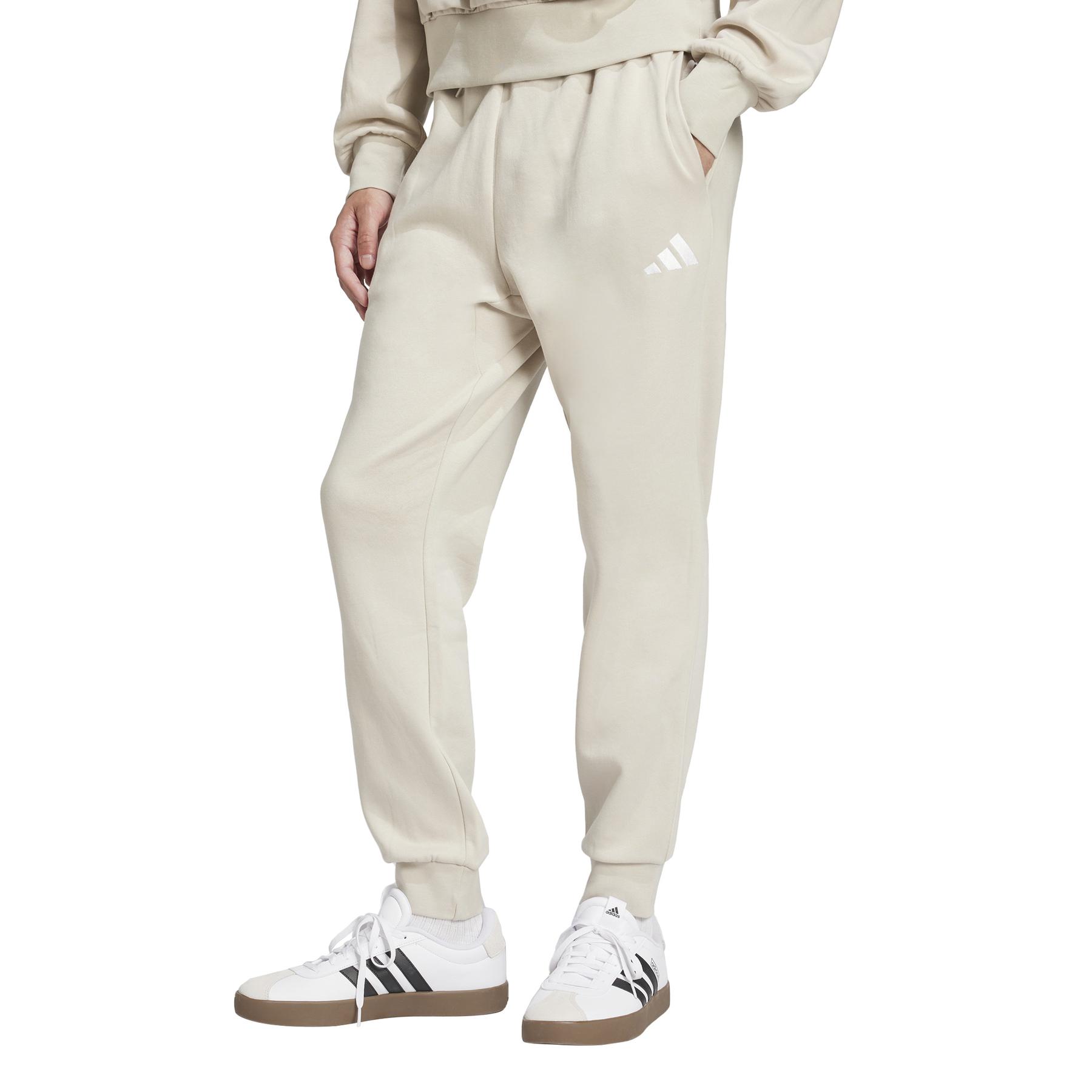 product/a/d/adidas_in6078_wonalu-white_3.jpg