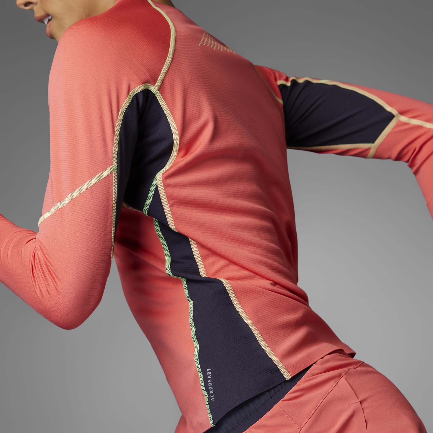 product/a/d/adidas_is0700_16_apparel_photography_heromrktng_view_8-nw052224.jpg
