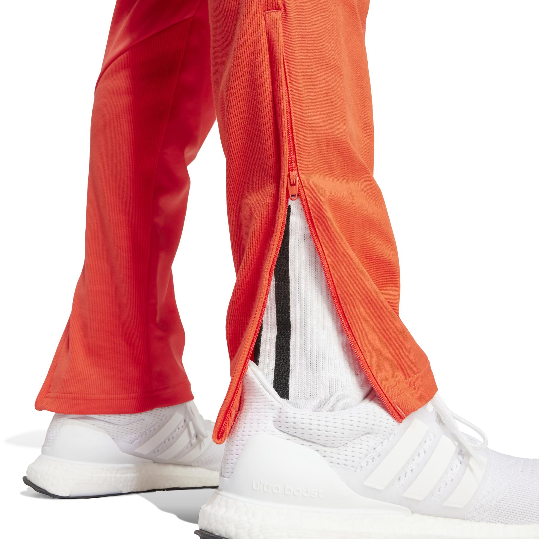 product/a/d/adidas_is1500_7_apparel_on_model_detail_view_2_white.jpg