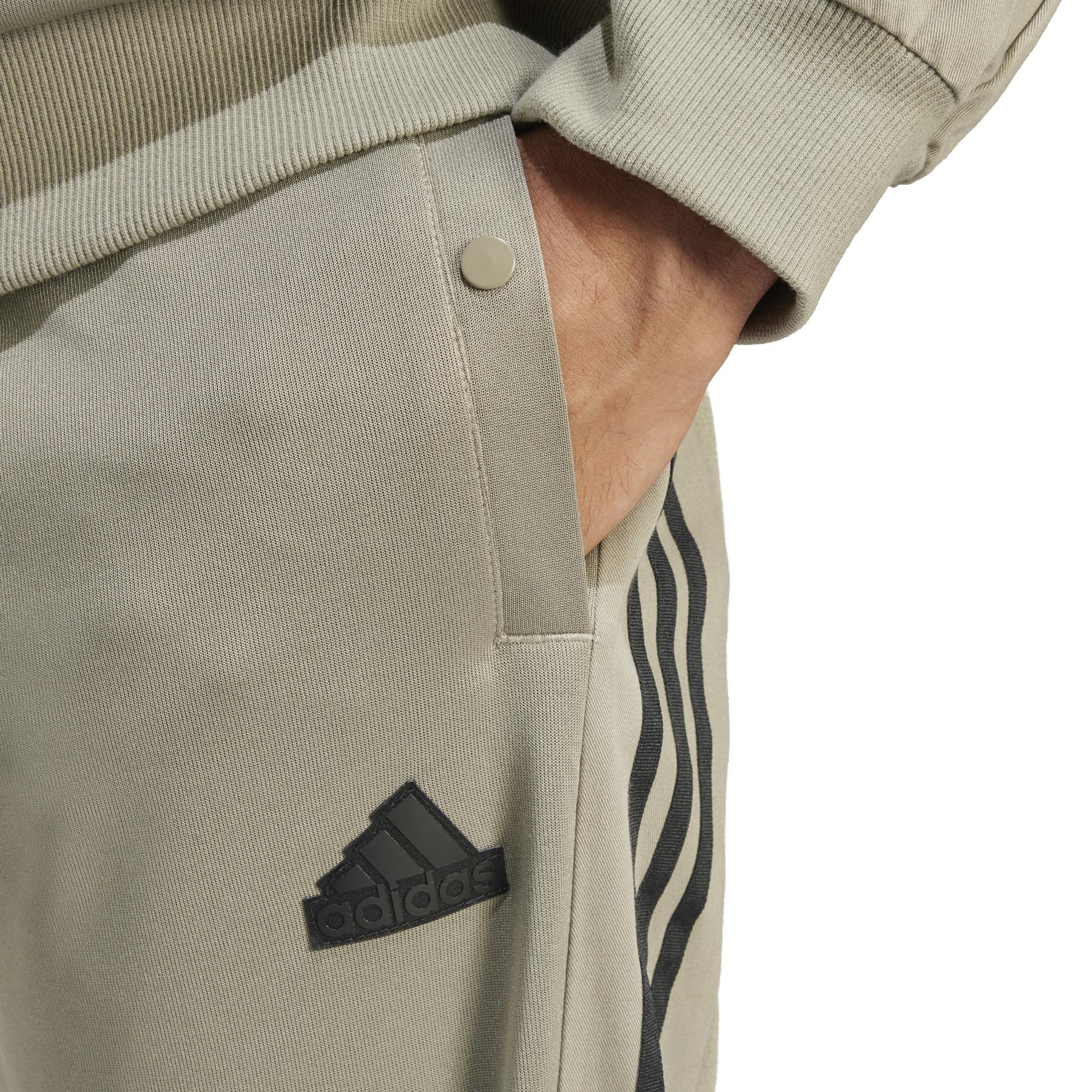 product/a/d/adidas_is1504_6_apparel_on_model_detail_view_1_white.jpg
