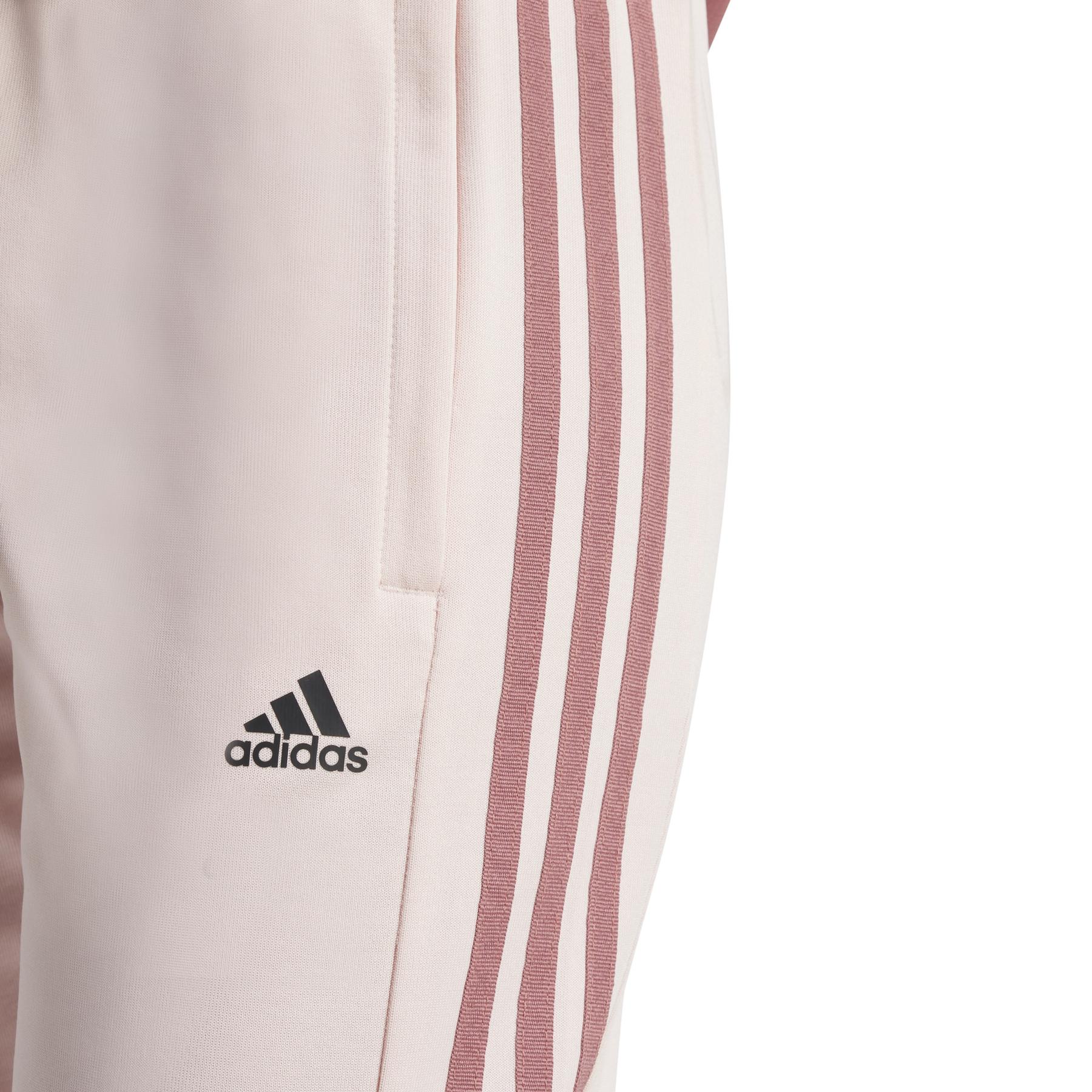 product/a/d/adidas_ix3508_7_apparel_on_model_detail_view_1_white.jpg