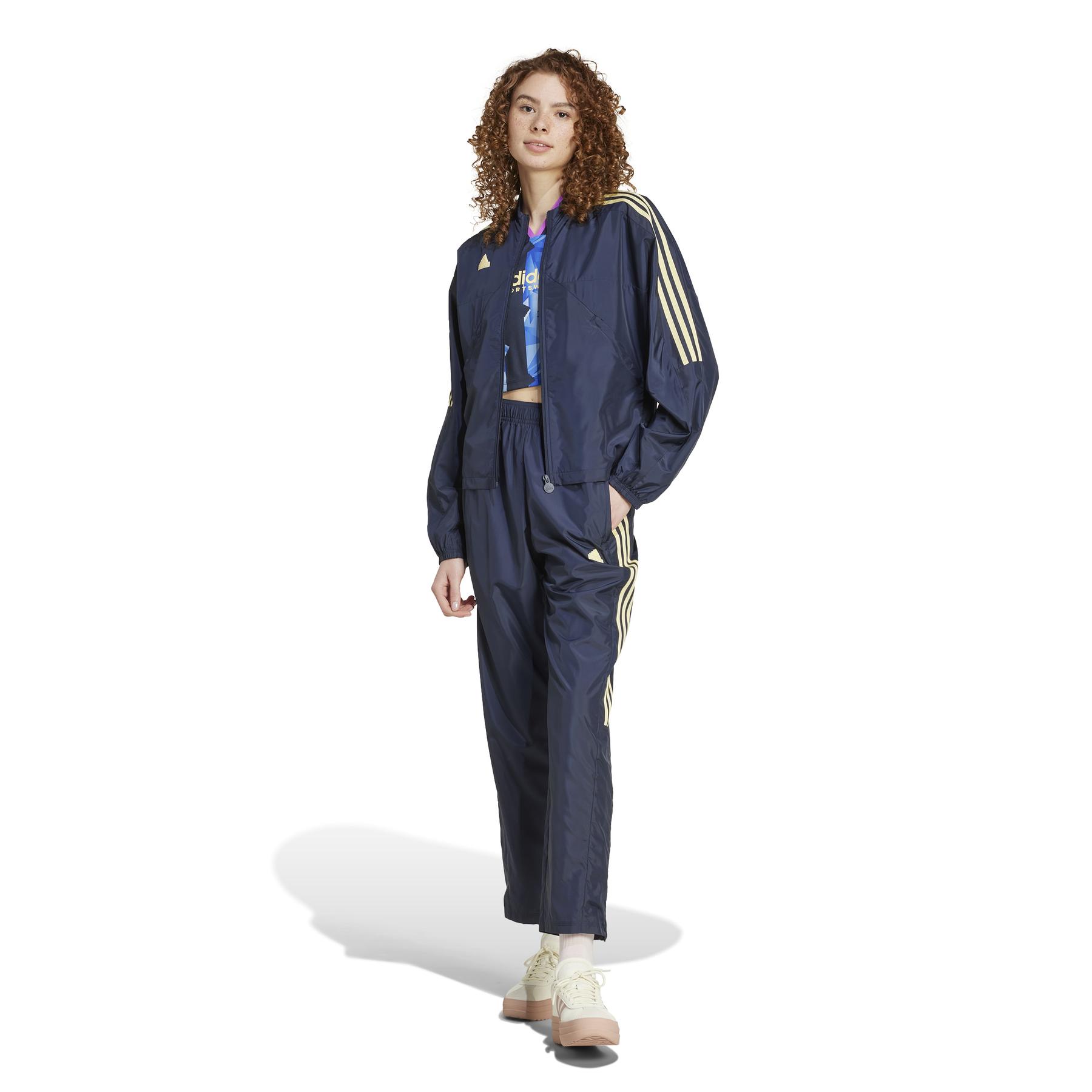 product/a/d/adidas_ix3725_7_apparel_on_model_standard_outfit_view_white.jpg