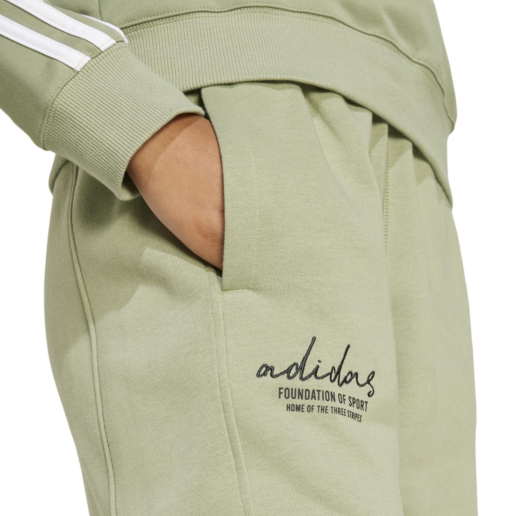 product/a/d/adidas_iy1465_6_apparel_on_model_detail_view_1_white.jpg