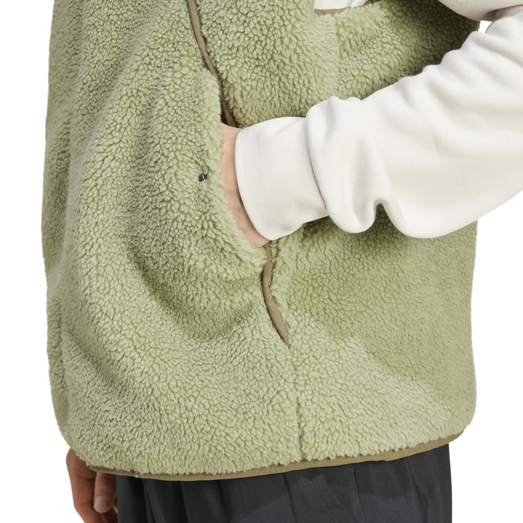 product/a/d/adidas_iz4659_7_apparel_on_model_detail_view_1_white.jpg