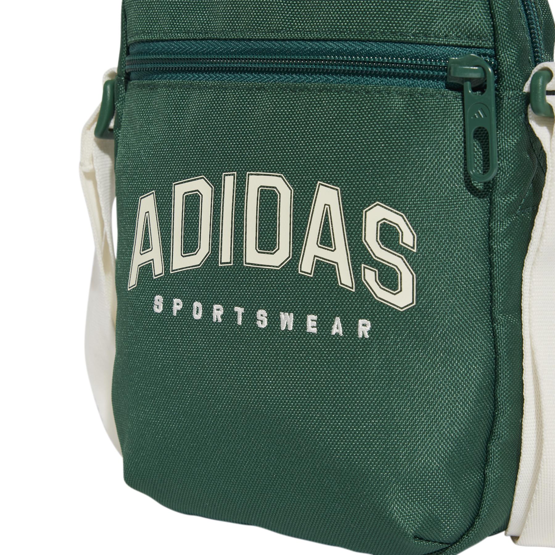 product/a/d/adidas_jd1901_cgreen-owhite_7.jpg