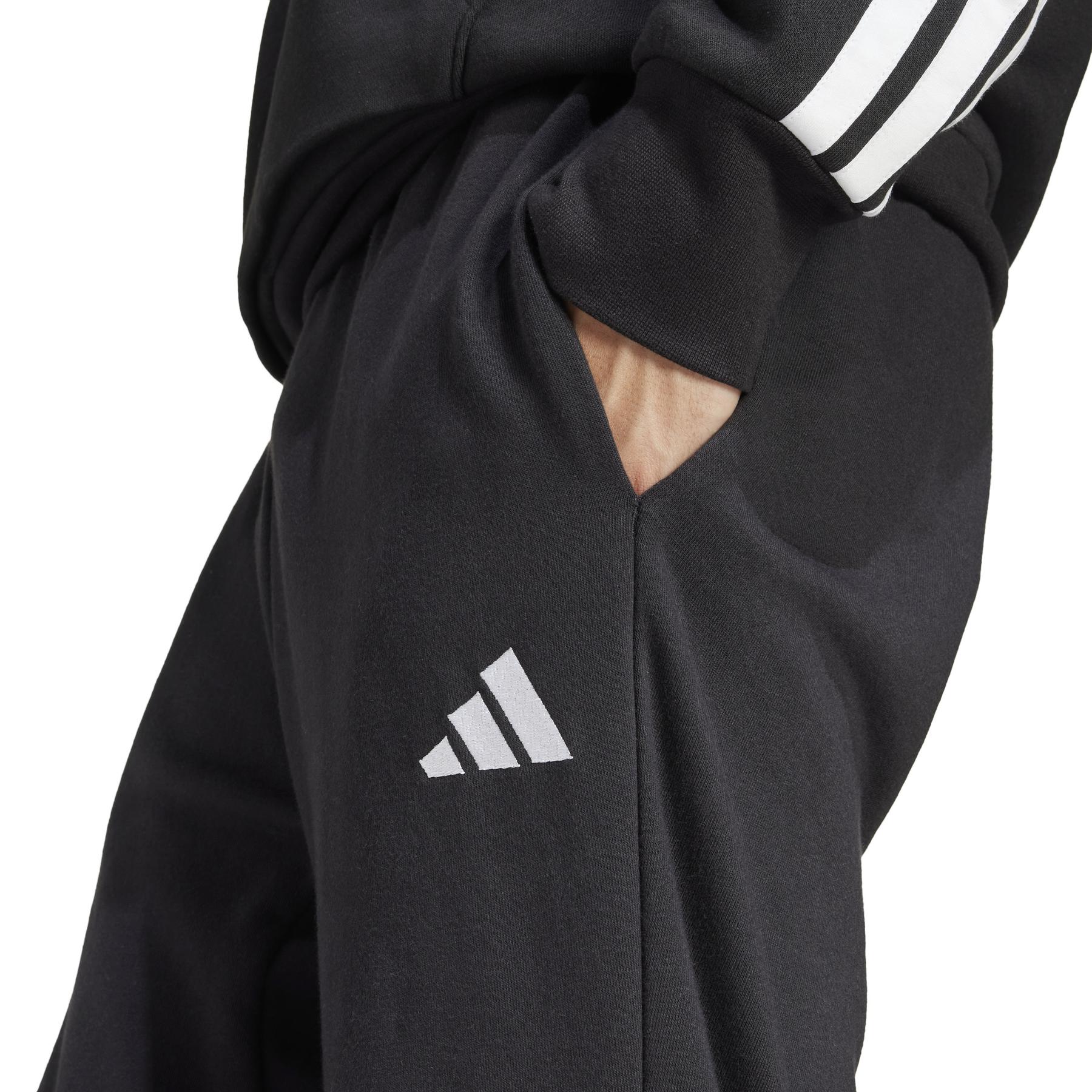 product/a/d/adidas_je3854_5_apparel_on_model_detail_view_1_white.jpg