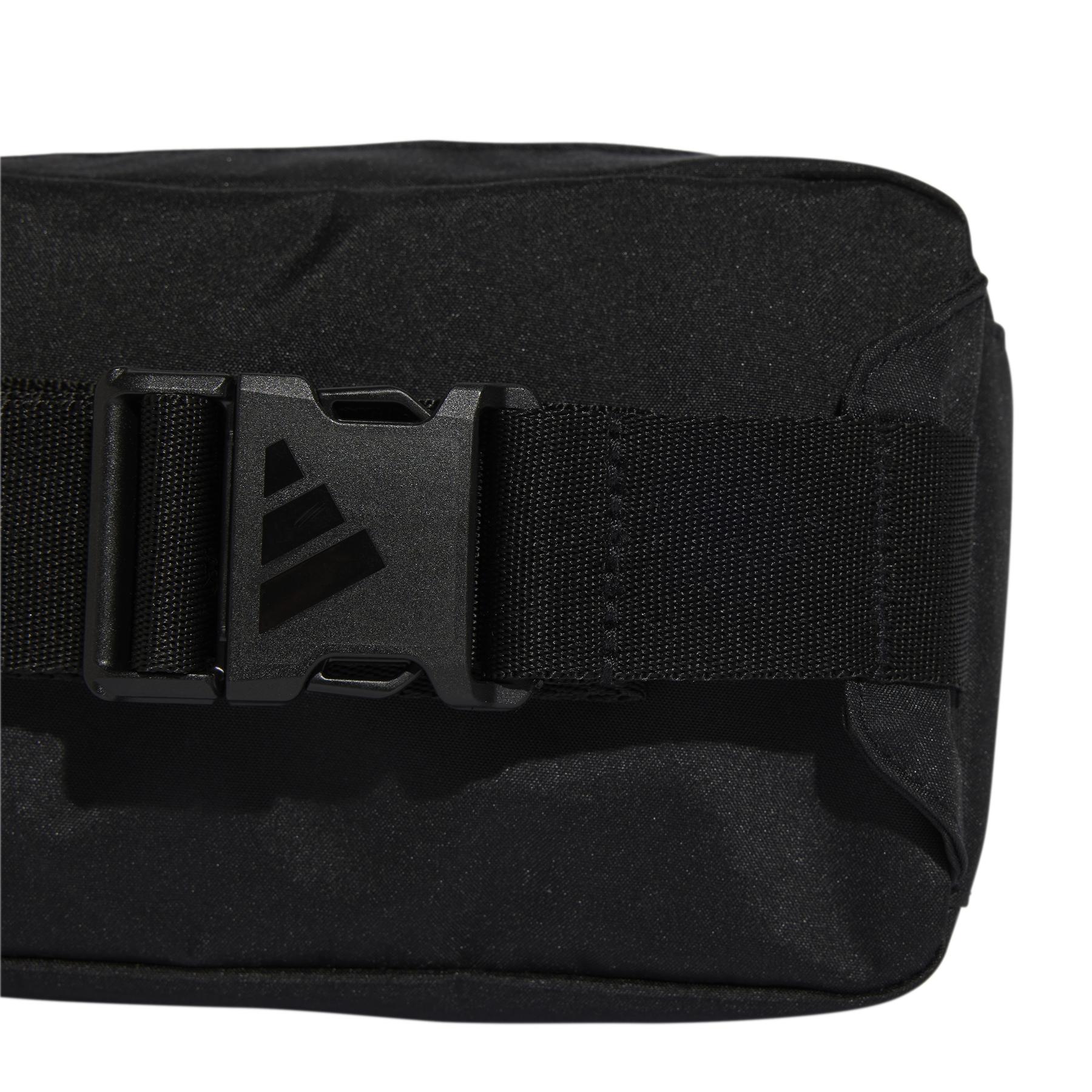 product/a/d/adidas_je8345_black-white_2.jpg