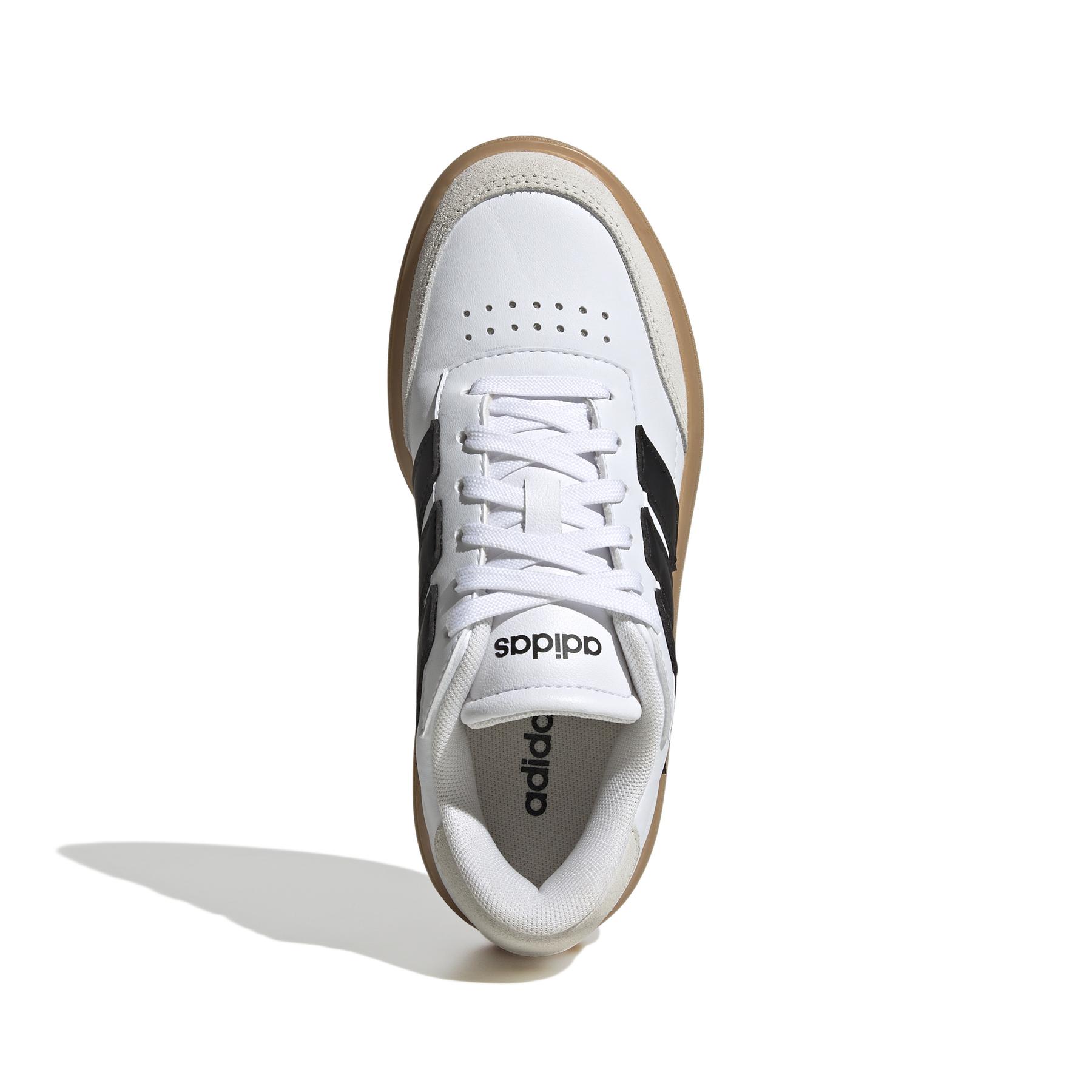 product/a/d/adidas_jh8563_3_footwear_photography_top_portrait_view_white-nw091625.jpg
