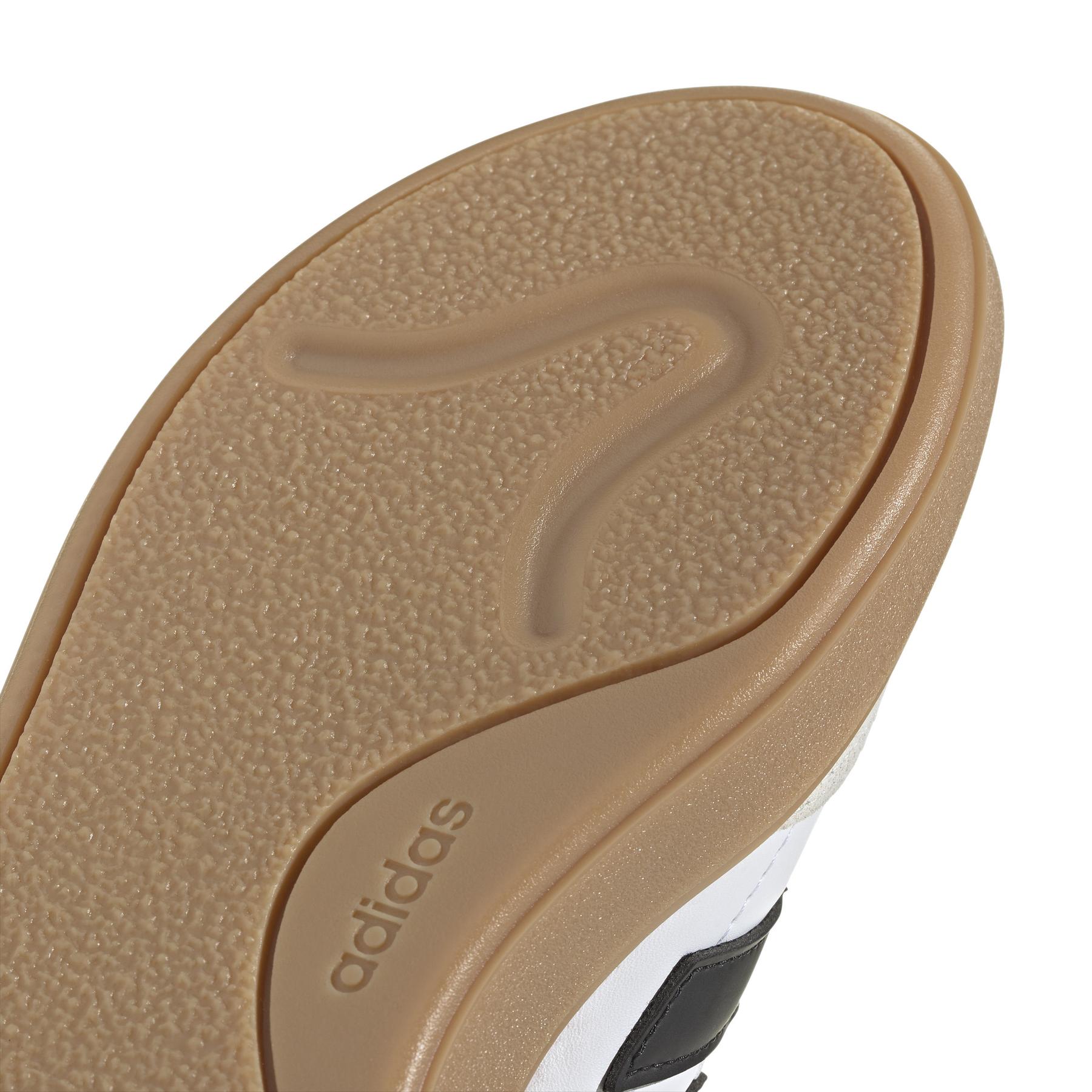 product/a/d/adidas_jh8563_8_footwear_photography_detail_view_1_white-nw091625.jpg