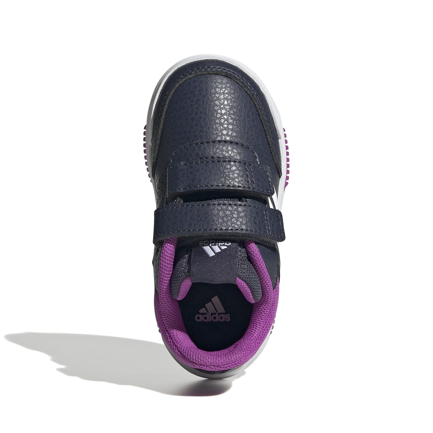 product/a/d/adidas_jh9532_3_footwear_photography_top_portrait_view_white-nw091625.jpg