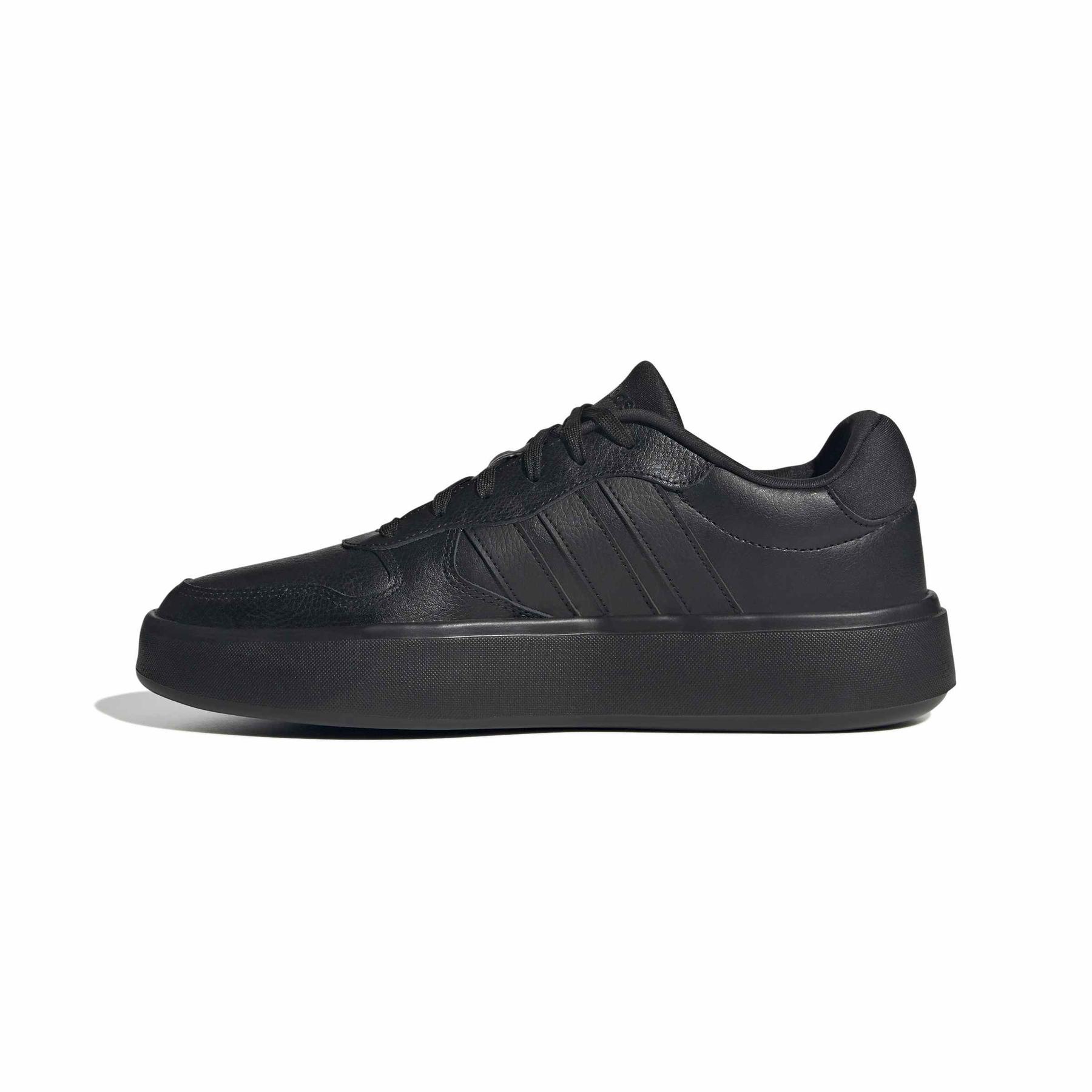 product/a/d/adidas_ji2167_5_footwear_photography_side_medial_center_view_white-nw091625.jpg