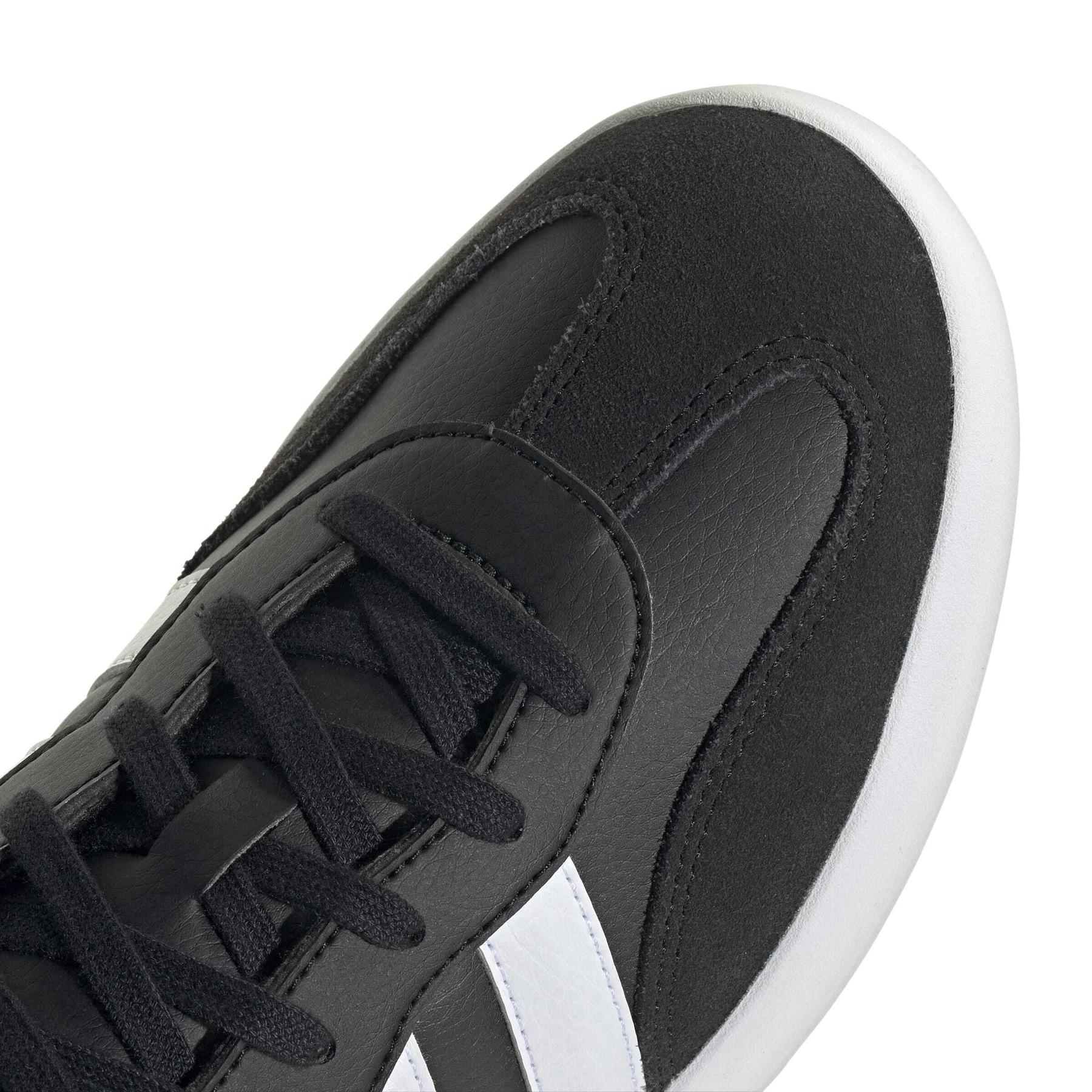 product/a/d/adidas_ji2307_9_footwear_photography_detail_view_2_white-nw091625.jpg